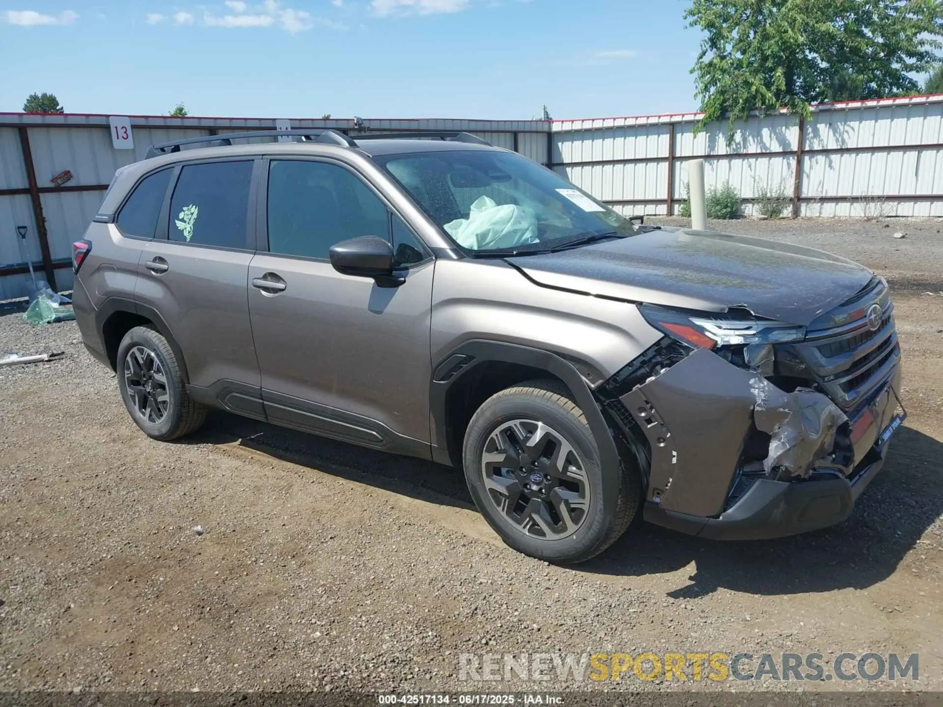 1 Photograph of a damaged car JF2SLDDC1SH572986 SUBARU FORESTER 2025
