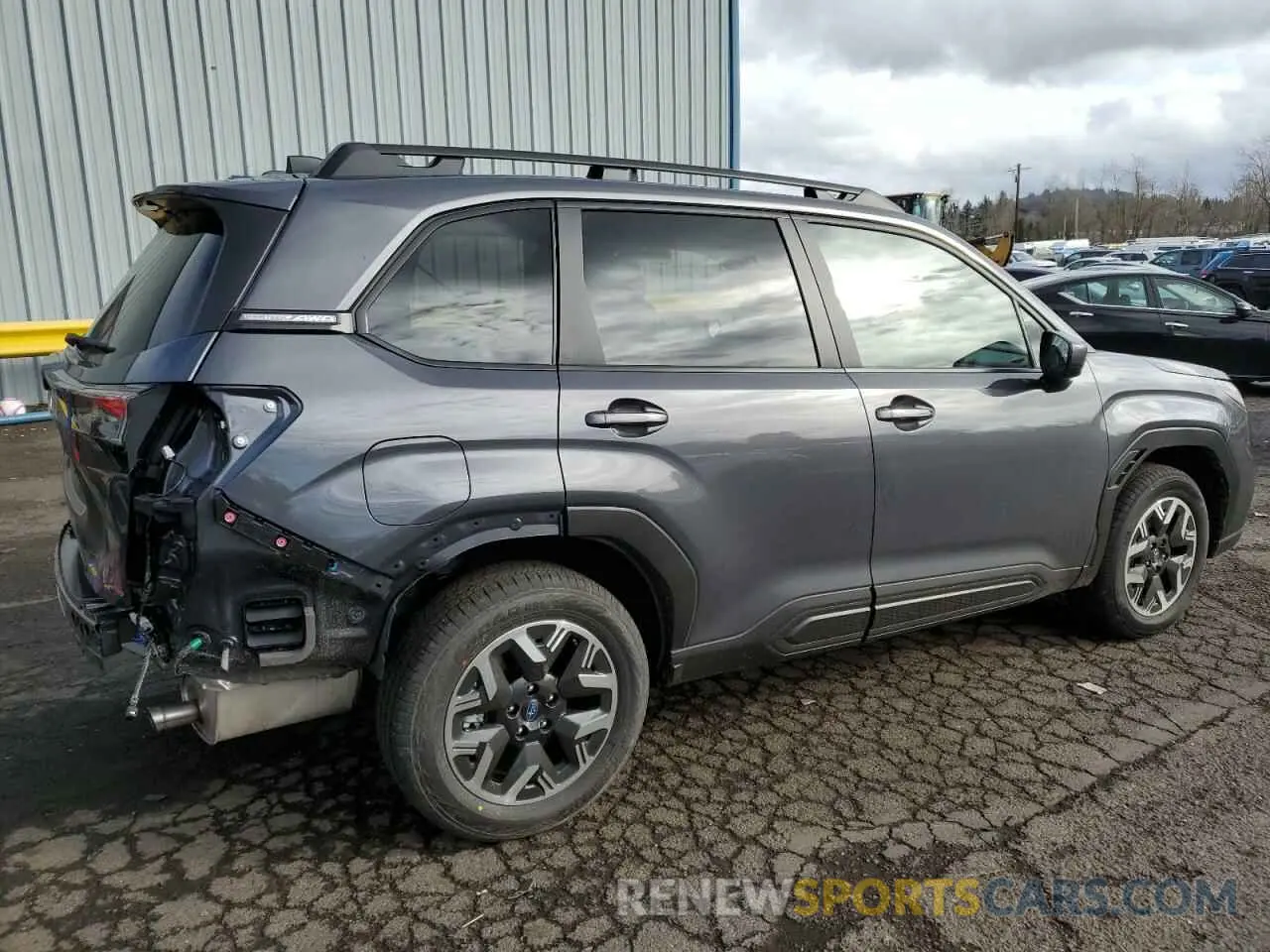 3 Photograph of a damaged car JF2SLDDC2SH534781 SUBARU FORESTER 2025