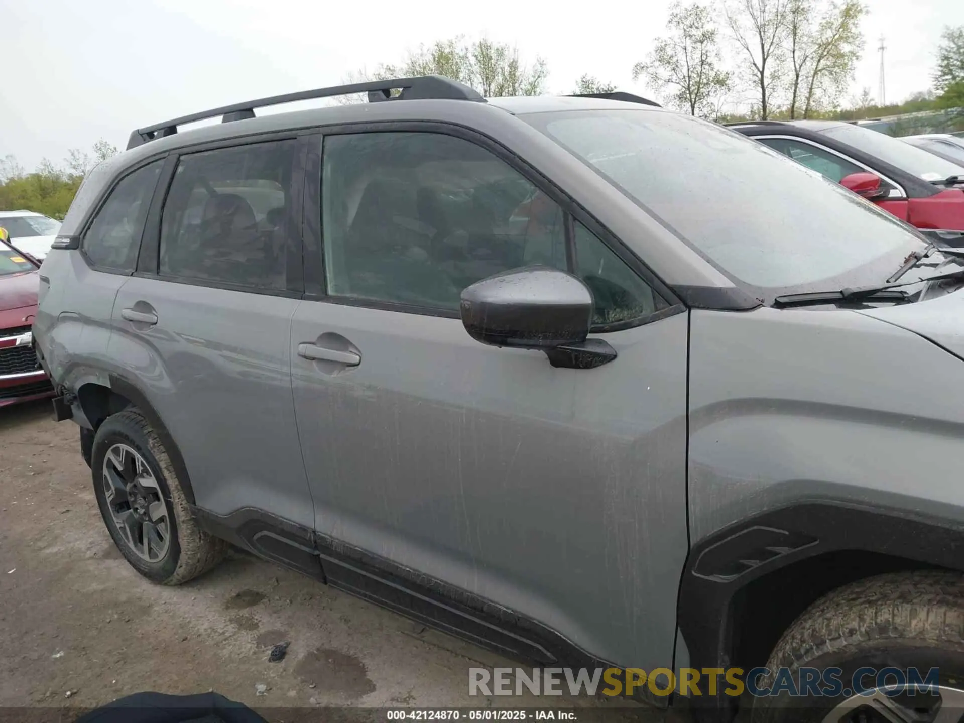 14 Photograph of a damaged car JF2SLDDC5SH484183 SUBARU FORESTER 2025