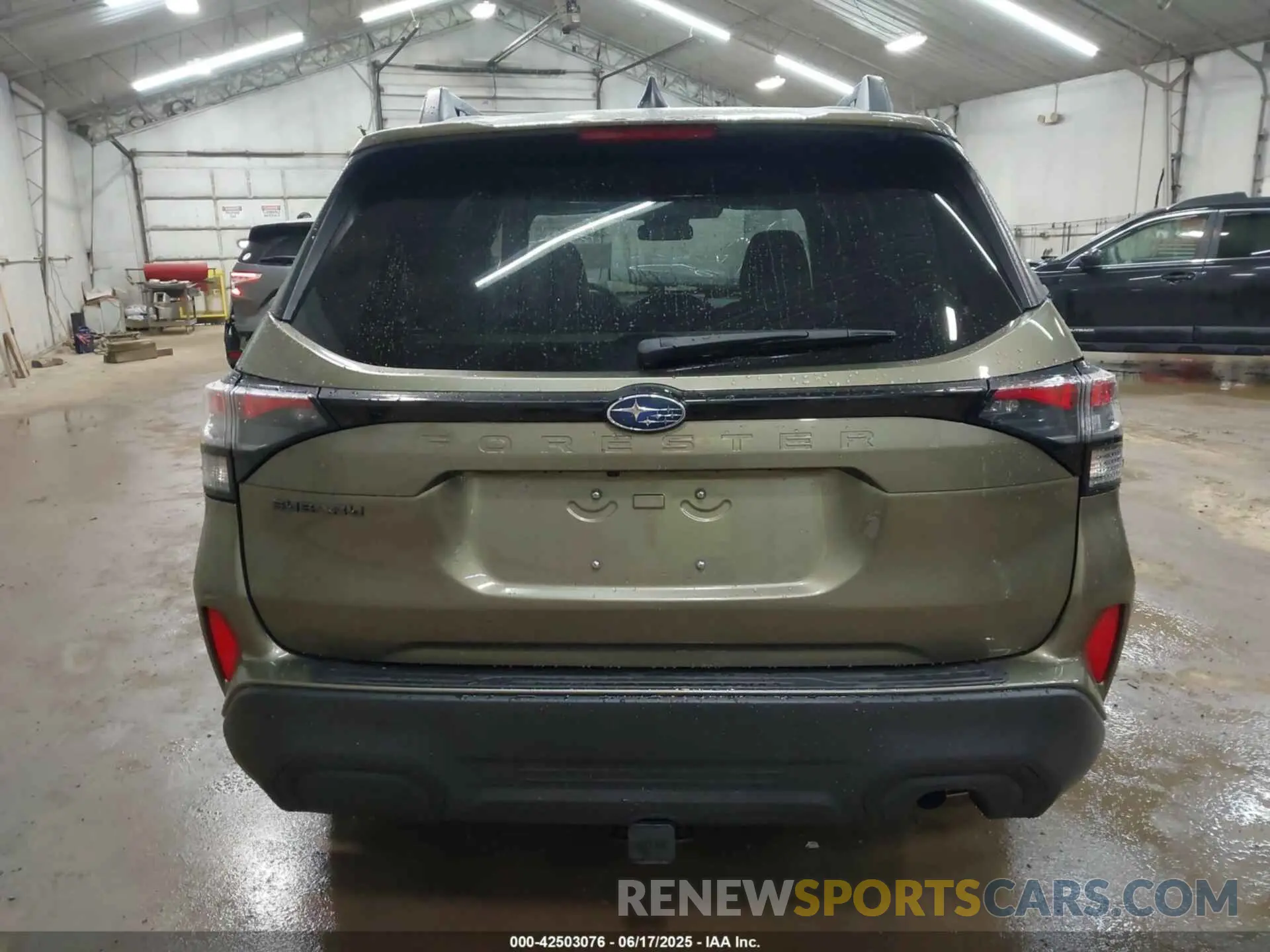 16 Photograph of a damaged car JF2SLDDC9SH438517 SUBARU FORESTER 2025