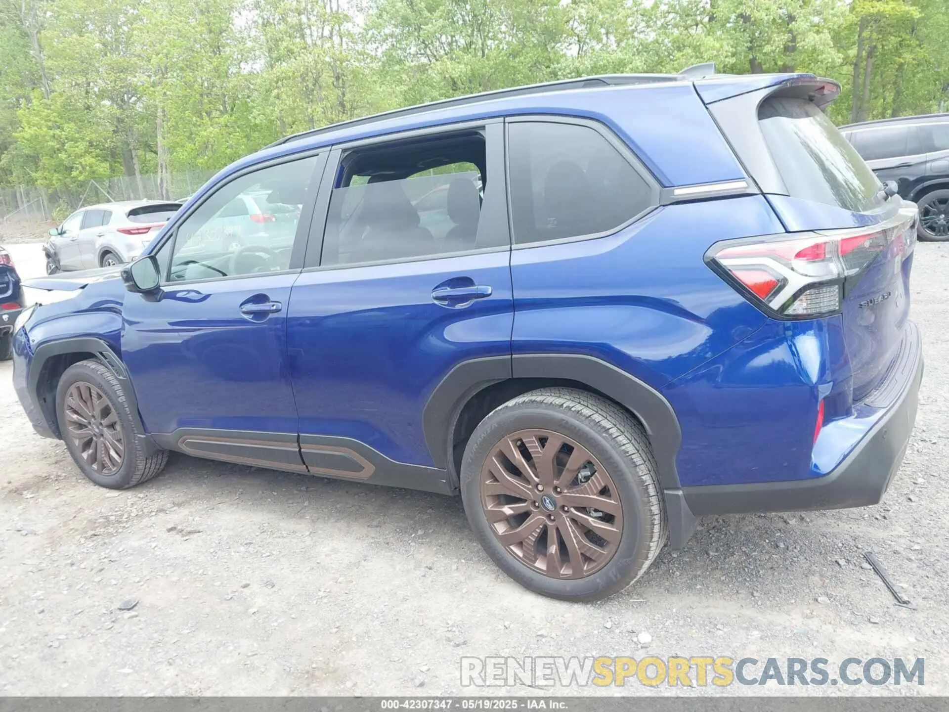 14 Photograph of a damaged car JF2SLDHC7SH470442 SUBARU FORESTER 2025