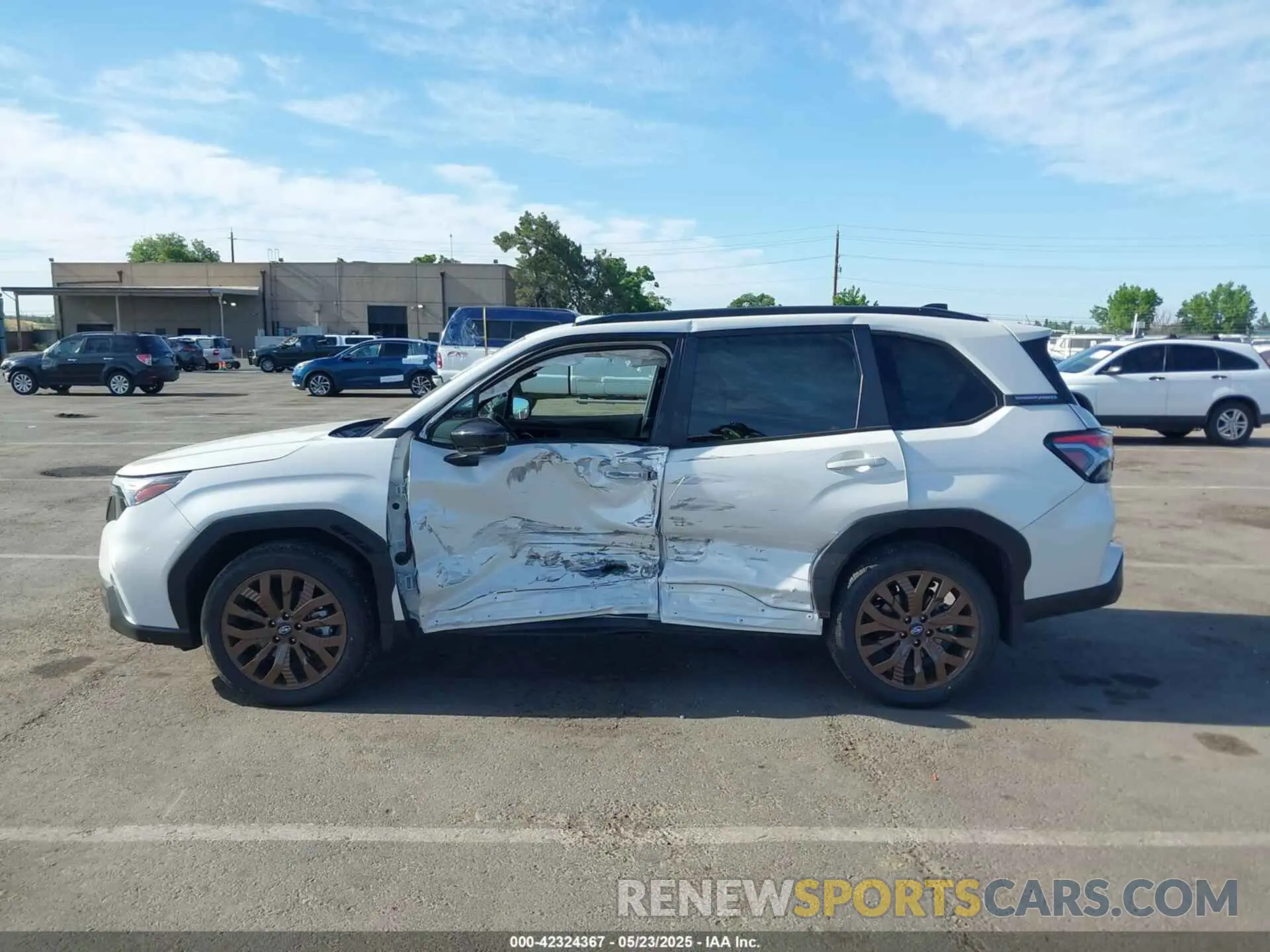 14 Photograph of a damaged car JF2SLDHCXSH489079 SUBARU FORESTER 2025