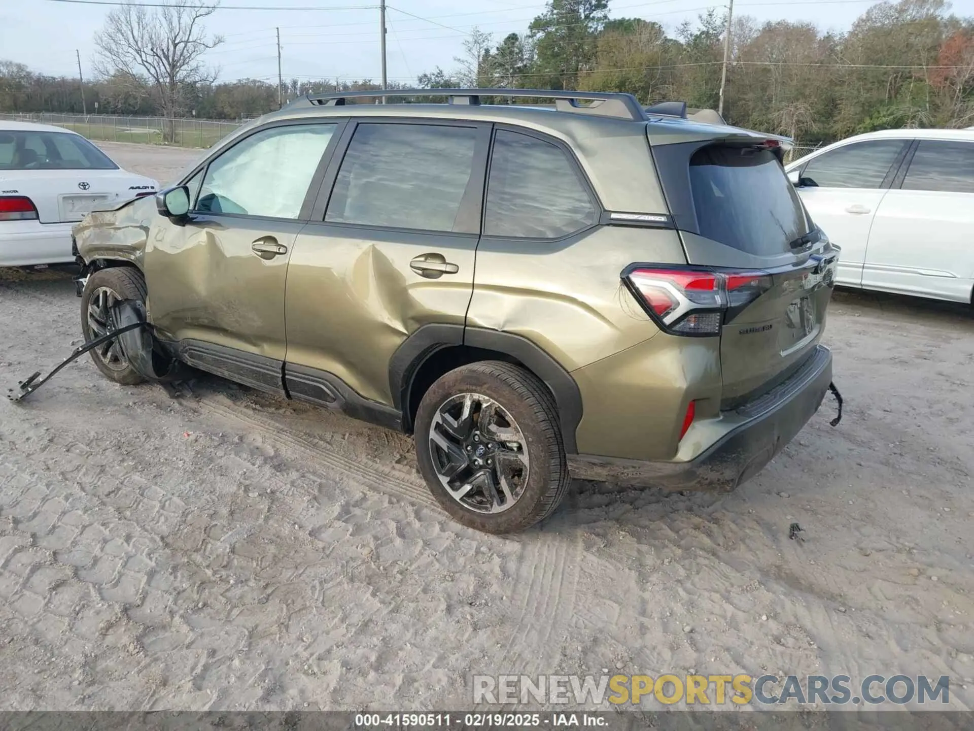 3 Photograph of a damaged car JF2SLDRC1SH484884 SUBARU FORESTER 2025