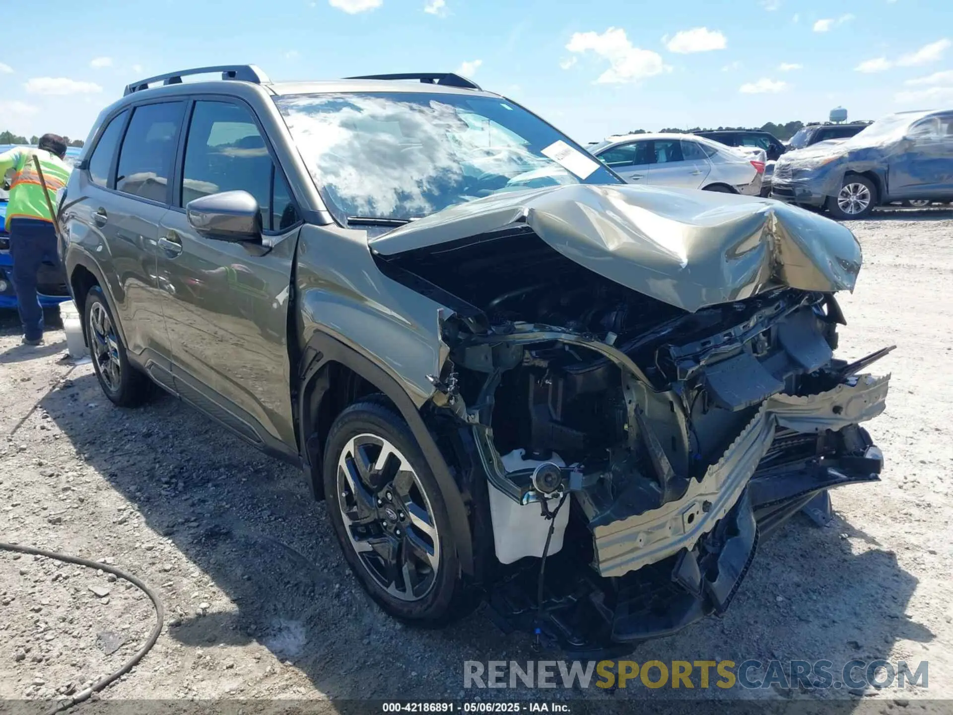 1 Photograph of a damaged car JF2SLDRC6SH445868 SUBARU FORESTER 2025