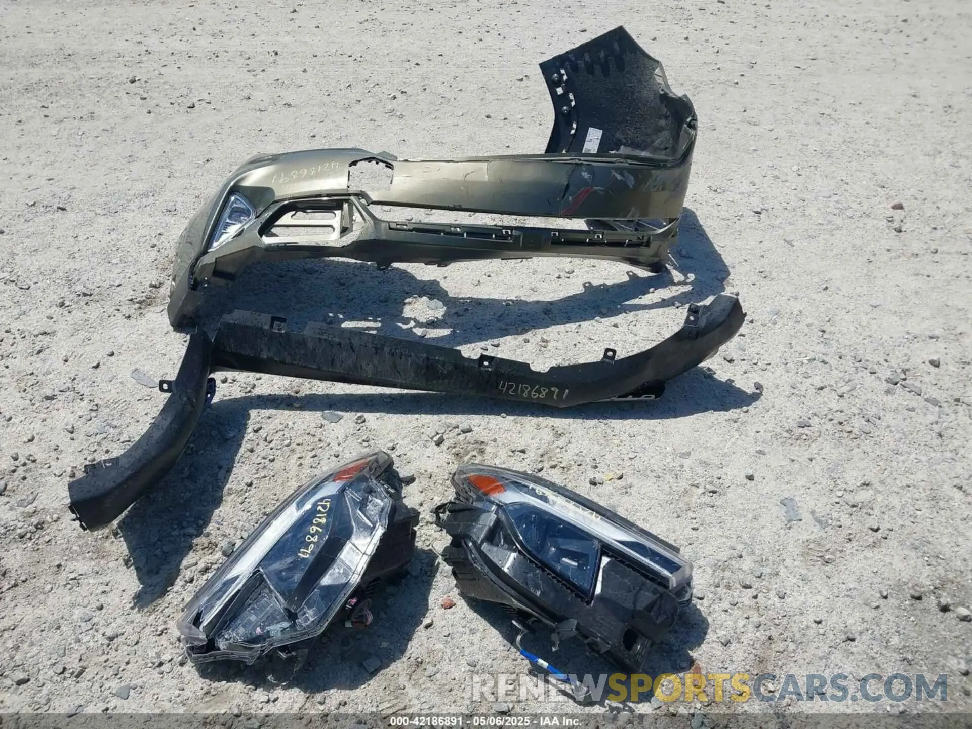 12 Photograph of a damaged car JF2SLDRC6SH445868 SUBARU FORESTER 2025