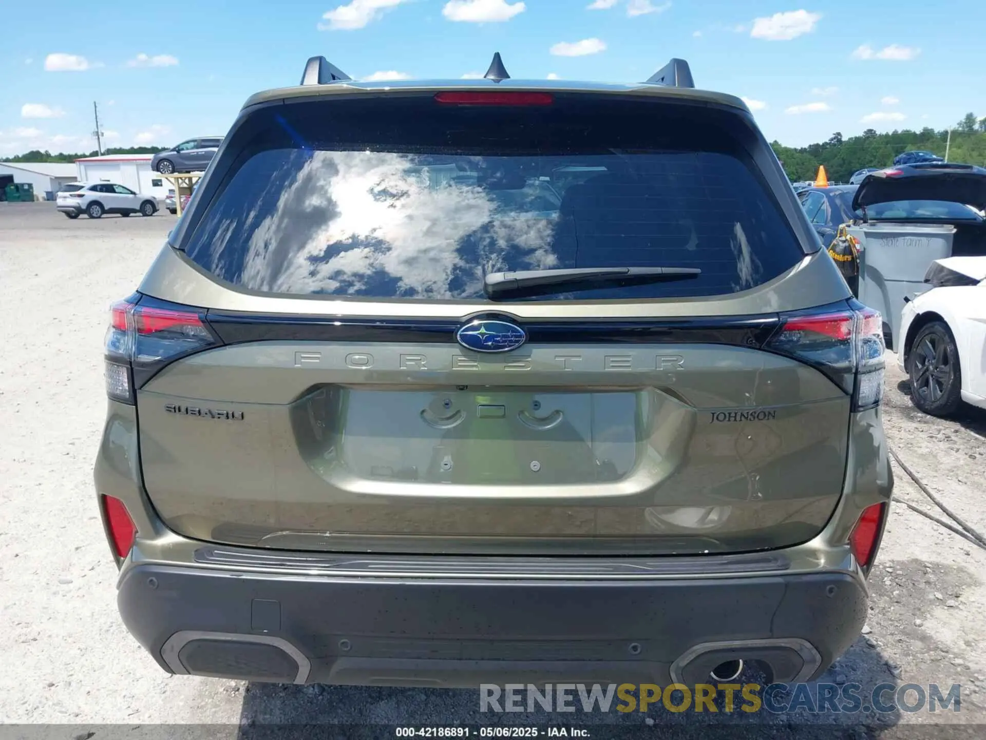 17 Photograph of a damaged car JF2SLDRC6SH445868 SUBARU FORESTER 2025