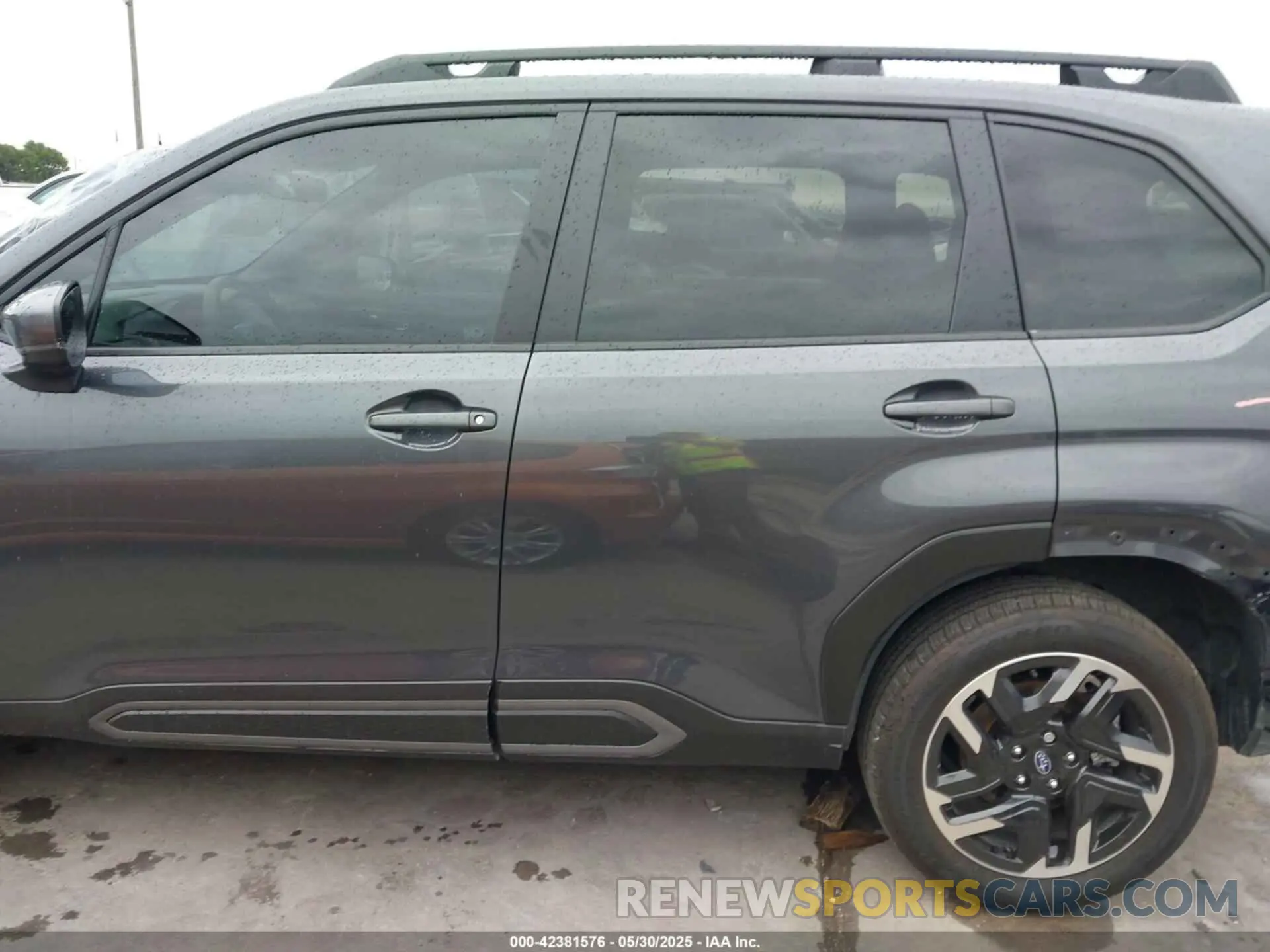14 Photograph of a damaged car JF2SLDRCXSH485645 SUBARU FORESTER 2025
