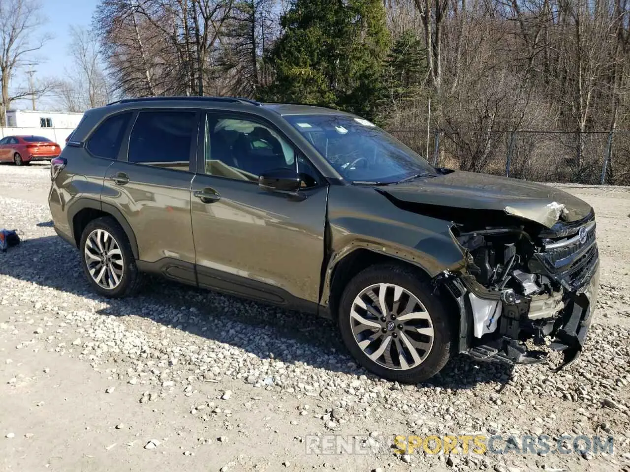 4 Photograph of a damaged car JF2SLDTC1SH440702 SUBARU FORESTER 2025