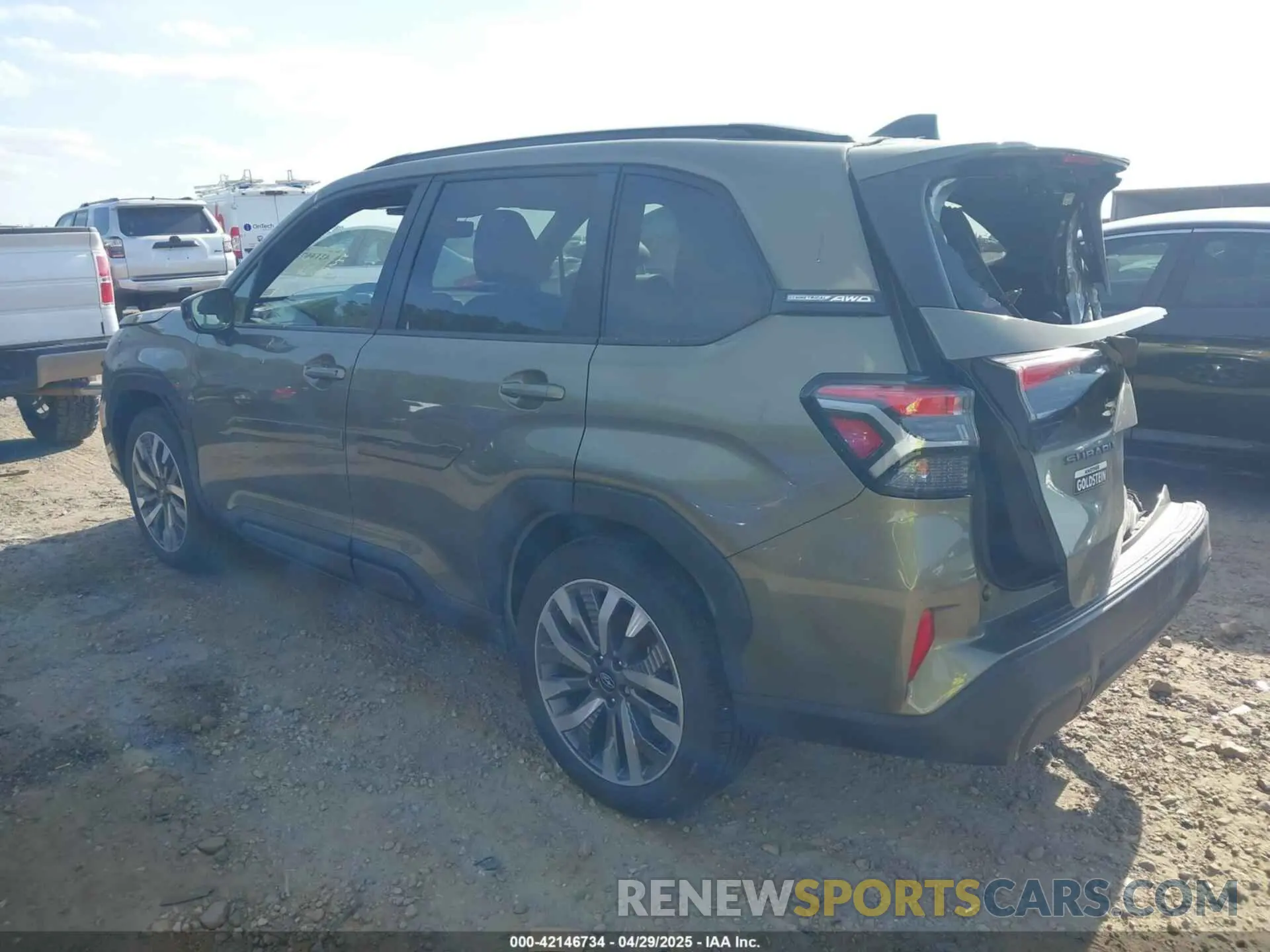 3 Photograph of a damaged car JF2SLDTC1SH479869 SUBARU FORESTER 2025
