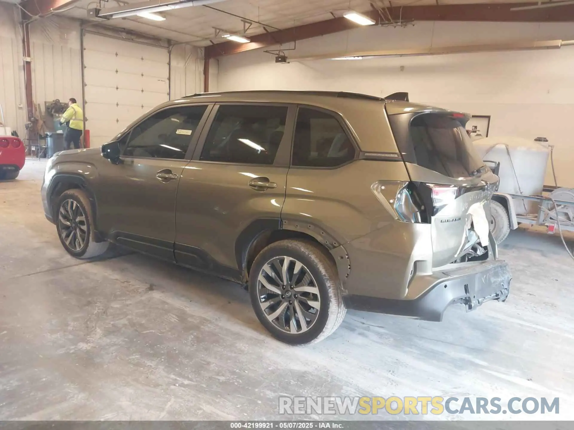 3 Photograph of a damaged car JF2SLDTC2SH457332 SUBARU FORESTER 2025