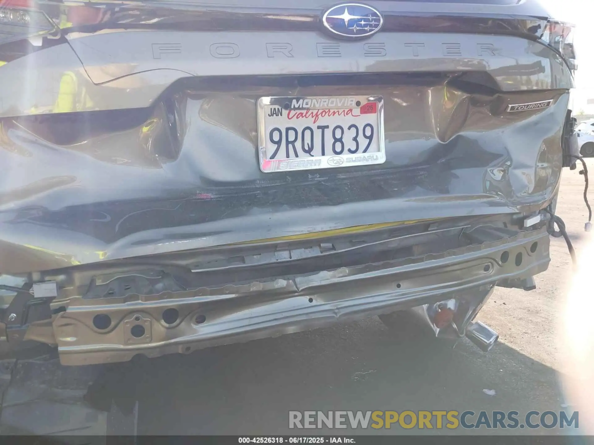 18 Photograph of a damaged car JF2SLDTC2SH492775 SUBARU FORESTER 2025