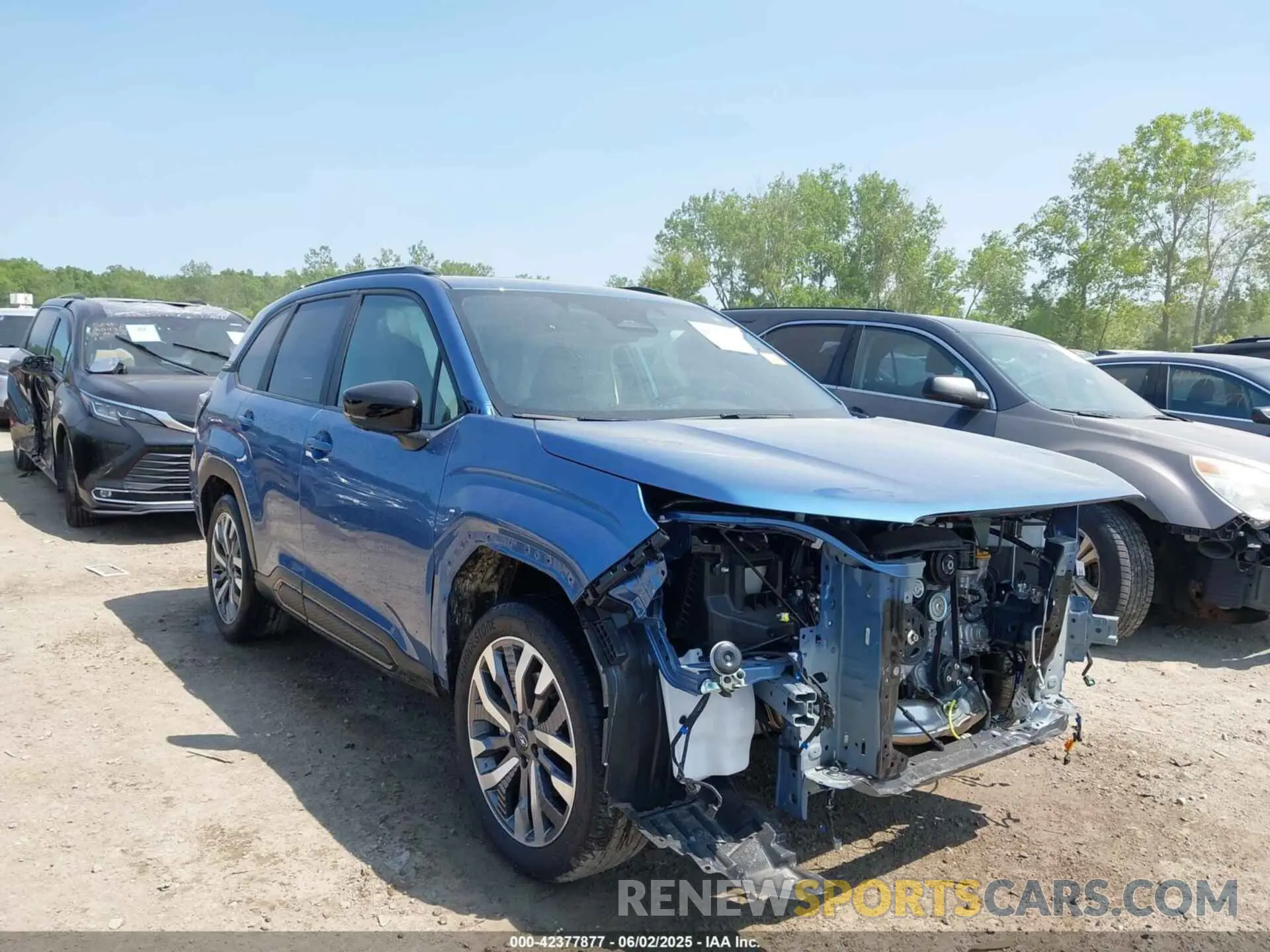 1 Photograph of a damaged car JF2SLDTC3SH524522 SUBARU FORESTER 2025