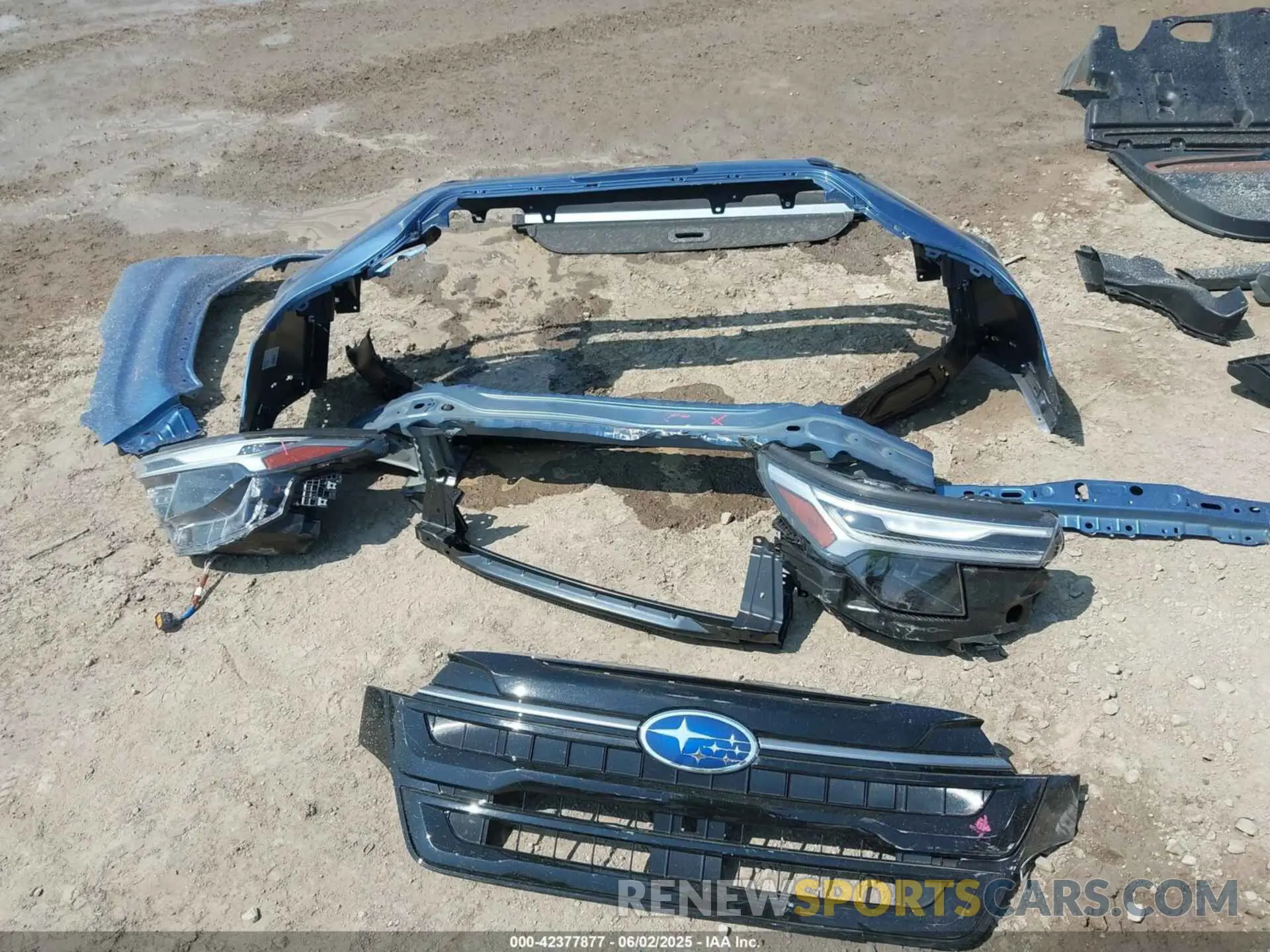 12 Photograph of a damaged car JF2SLDTC3SH524522 SUBARU FORESTER 2025