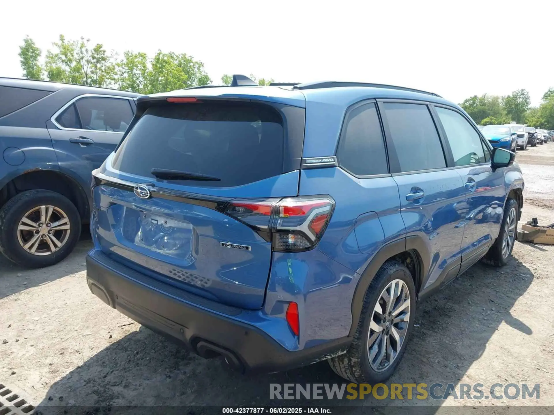 4 Photograph of a damaged car JF2SLDTC3SH524522 SUBARU FORESTER 2025