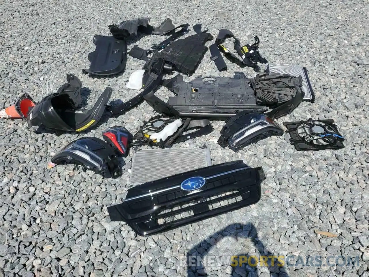 13 Photograph of a damaged car JF2SLDTC7SH513409 SUBARU FORESTER 2025