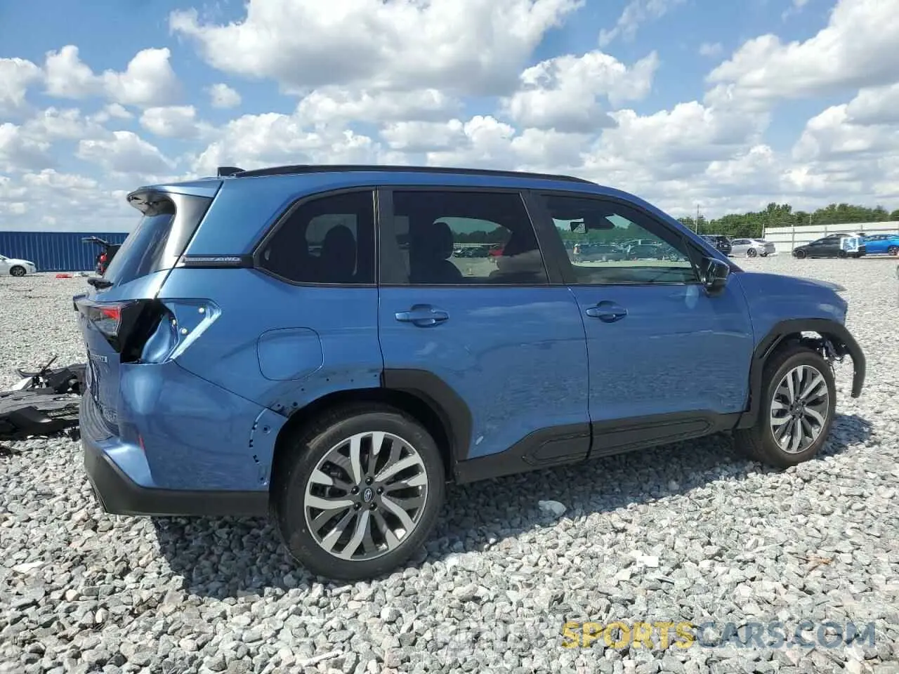 3 Photograph of a damaged car JF2SLDTC7SH513409 SUBARU FORESTER 2025