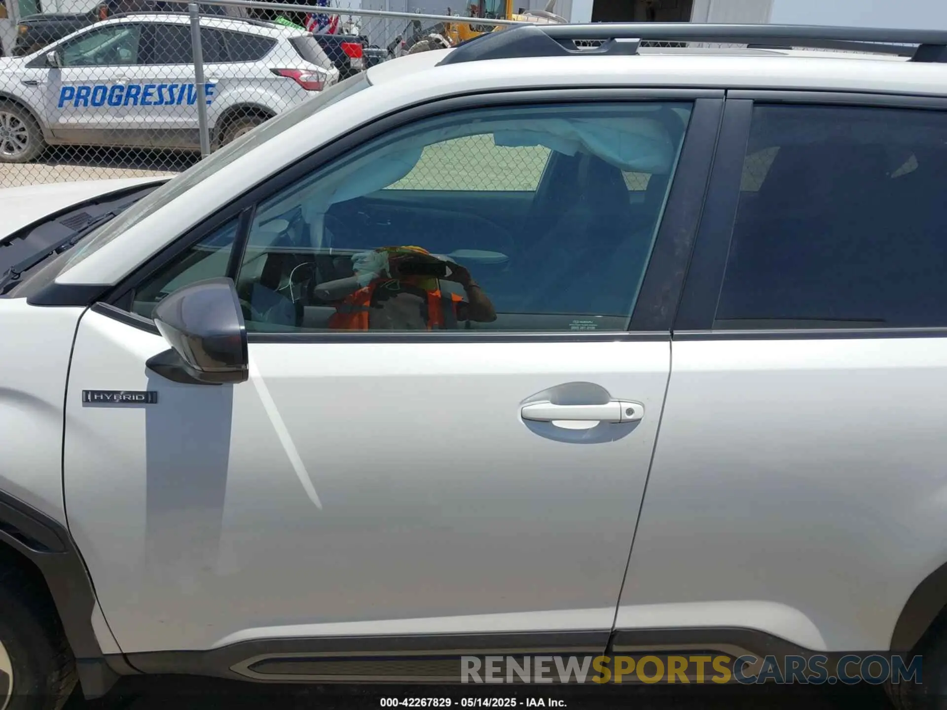 14 Photograph of a damaged car JF2SLSRD6SH405142 SUBARU FORESTER 2025