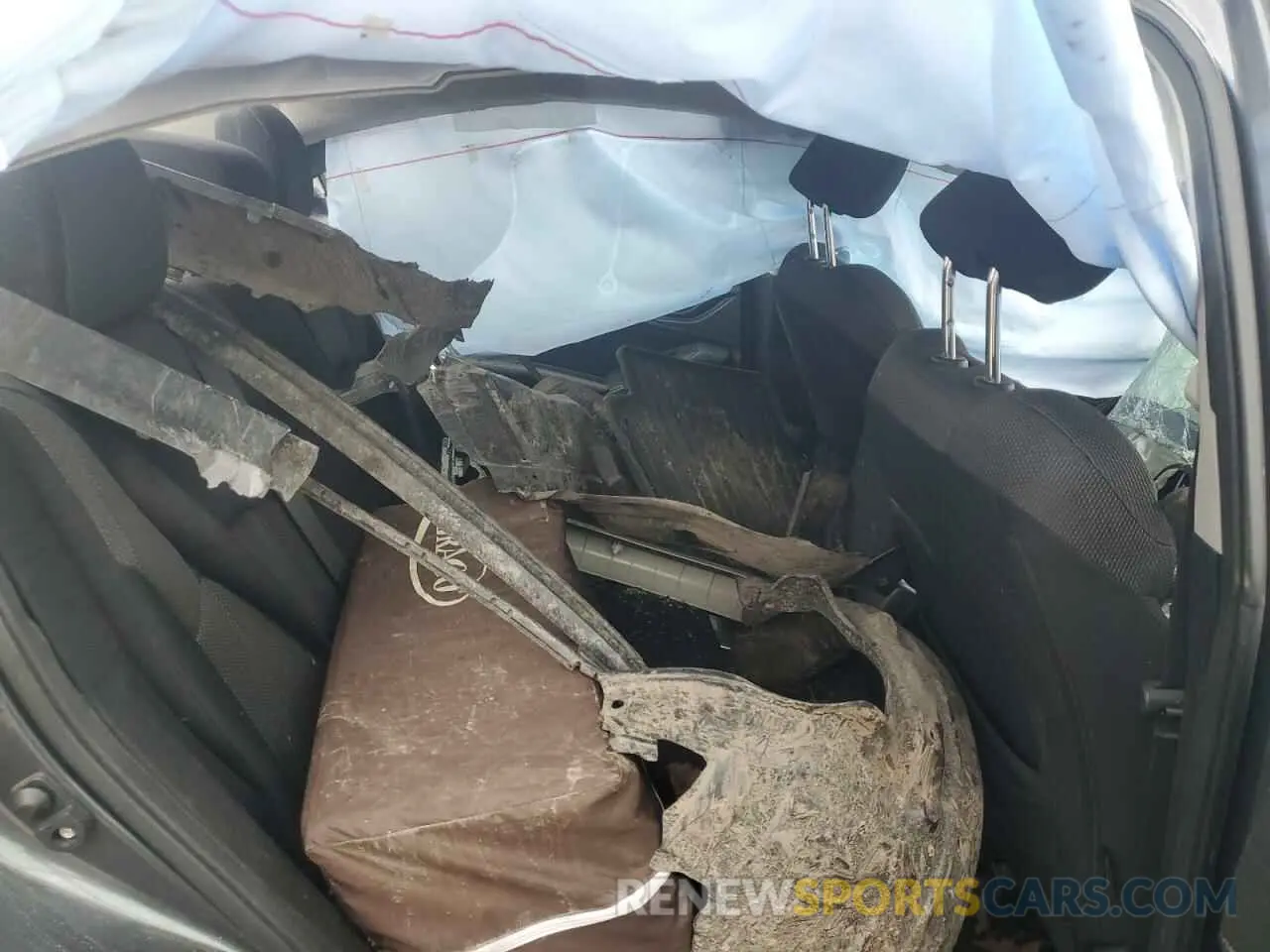 10 Photograph of a damaged car 4S3GKAA69K3605072 SUBARU IMPREZA 2019