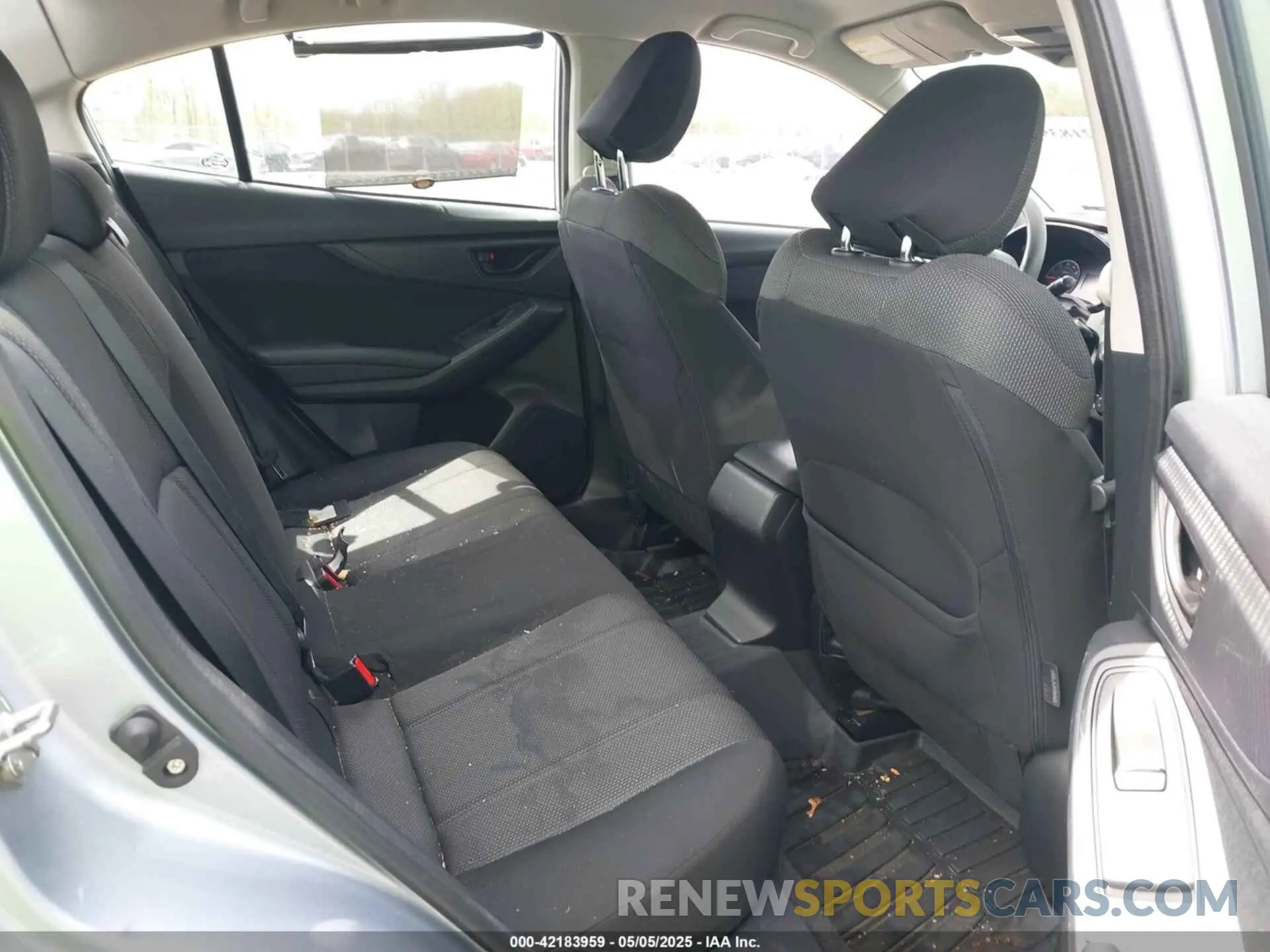 8 Photograph of a damaged car 4S3GKAA6XK3610040 SUBARU IMPREZA 2019