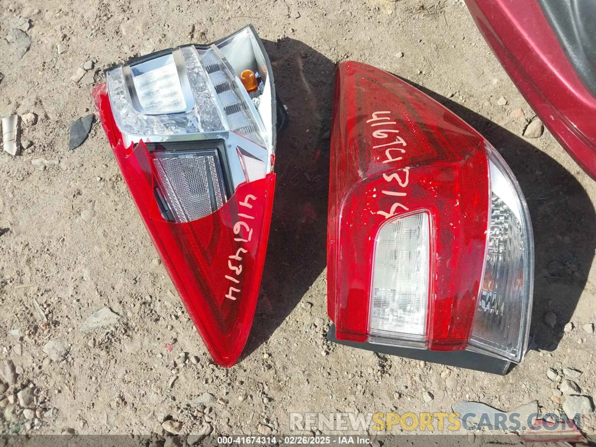 12 Photograph of a damaged car 4S3GKAC65K3610248 SUBARU IMPREZA 2019