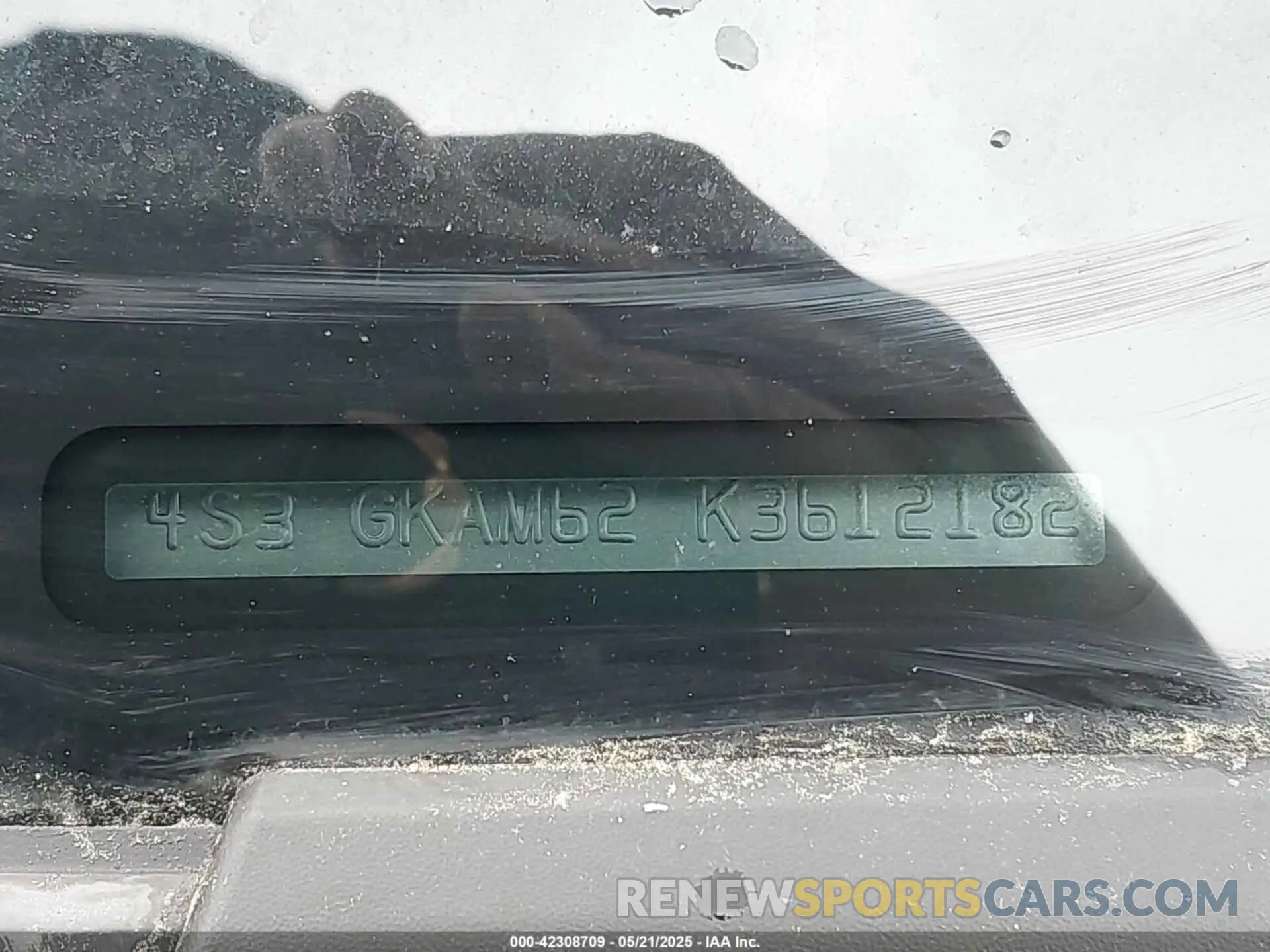 17 Photograph of a damaged car 4S3GKAM62K3612182 SUBARU IMPREZA 2019