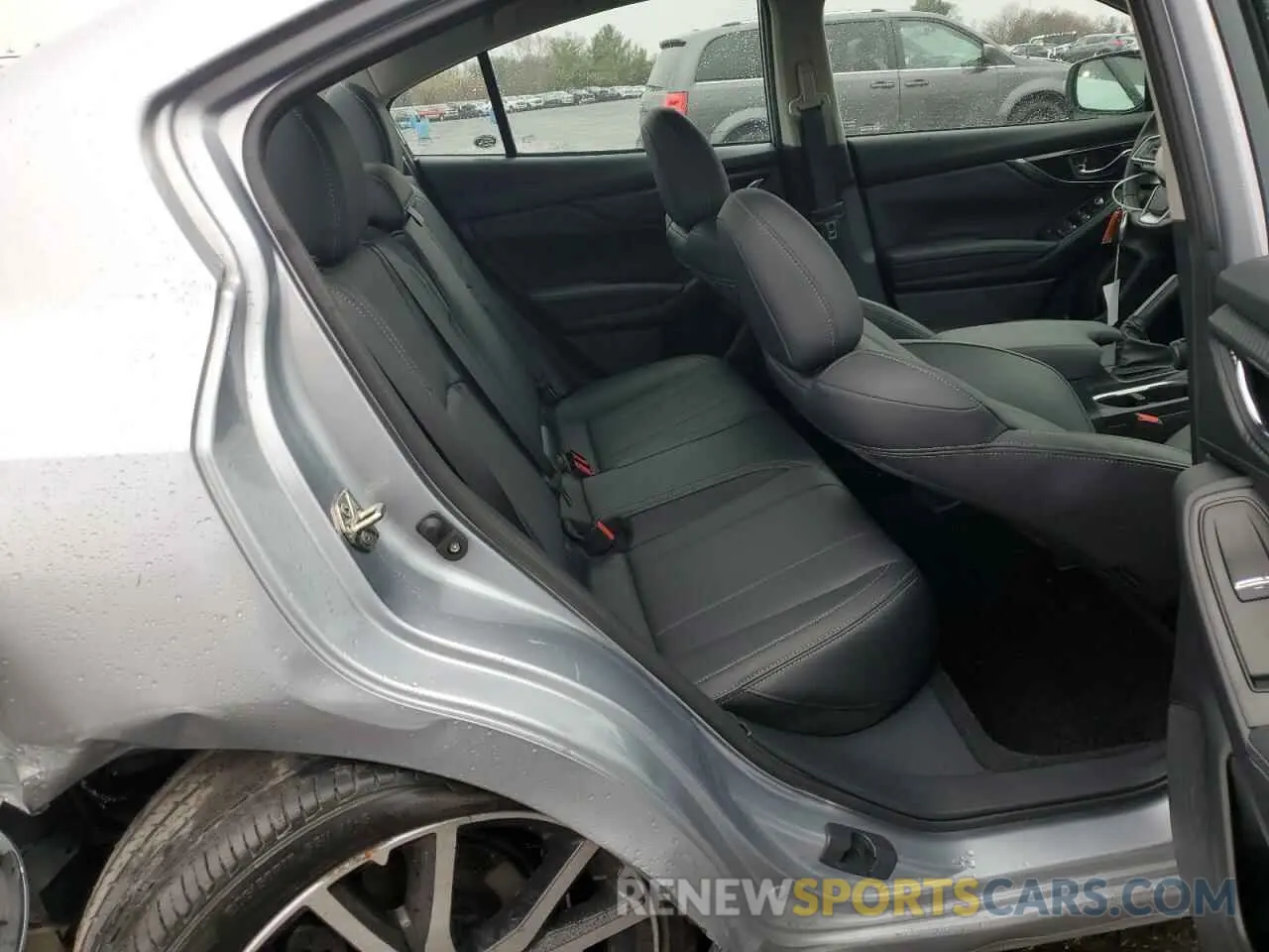 11 Photograph of a damaged car 4S3GKAT6XK3628082 SUBARU IMPREZA 2019