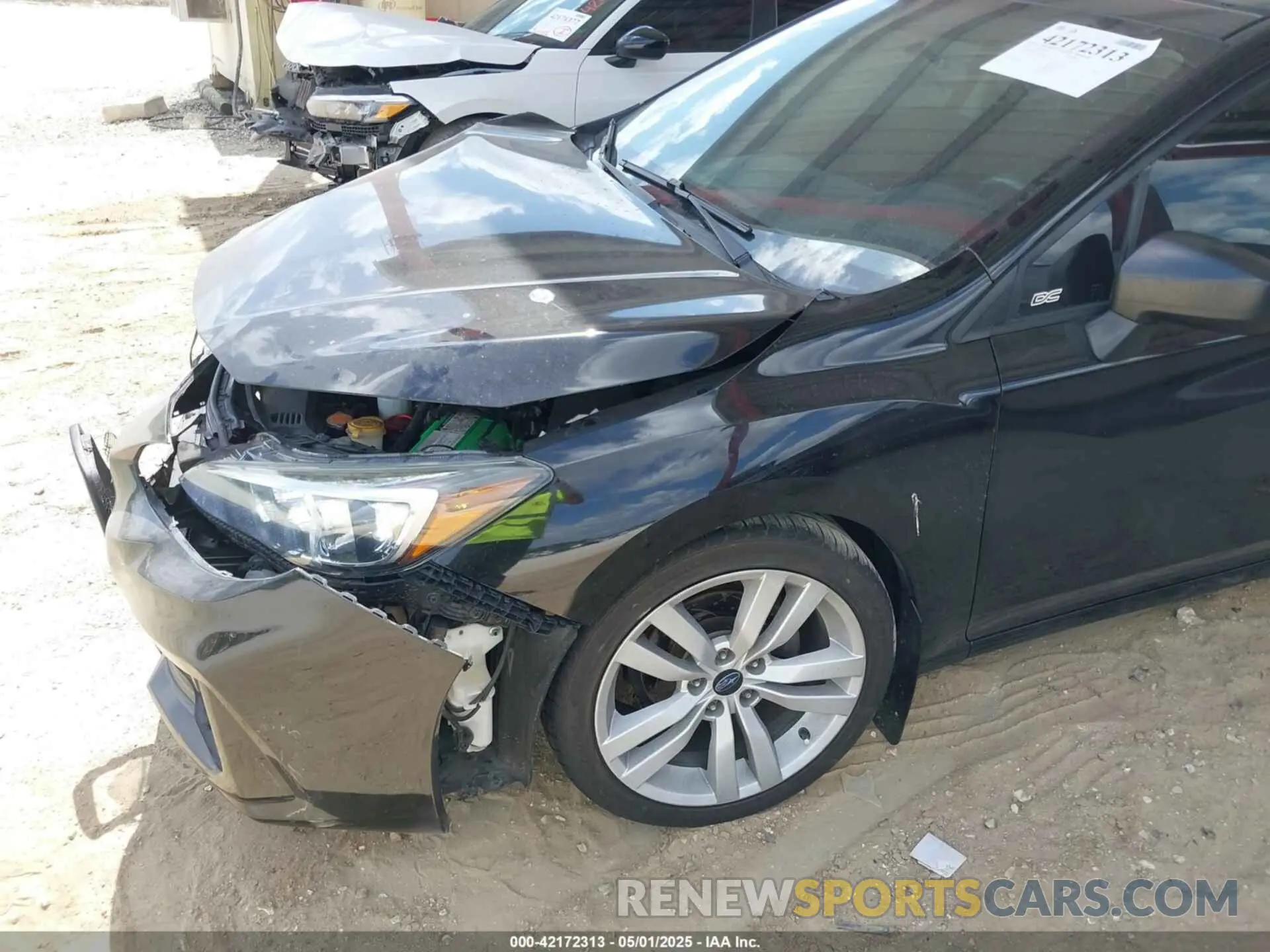 18 Photograph of a damaged car 4S3GTAA61K1740636 SUBARU IMPREZA 2019
