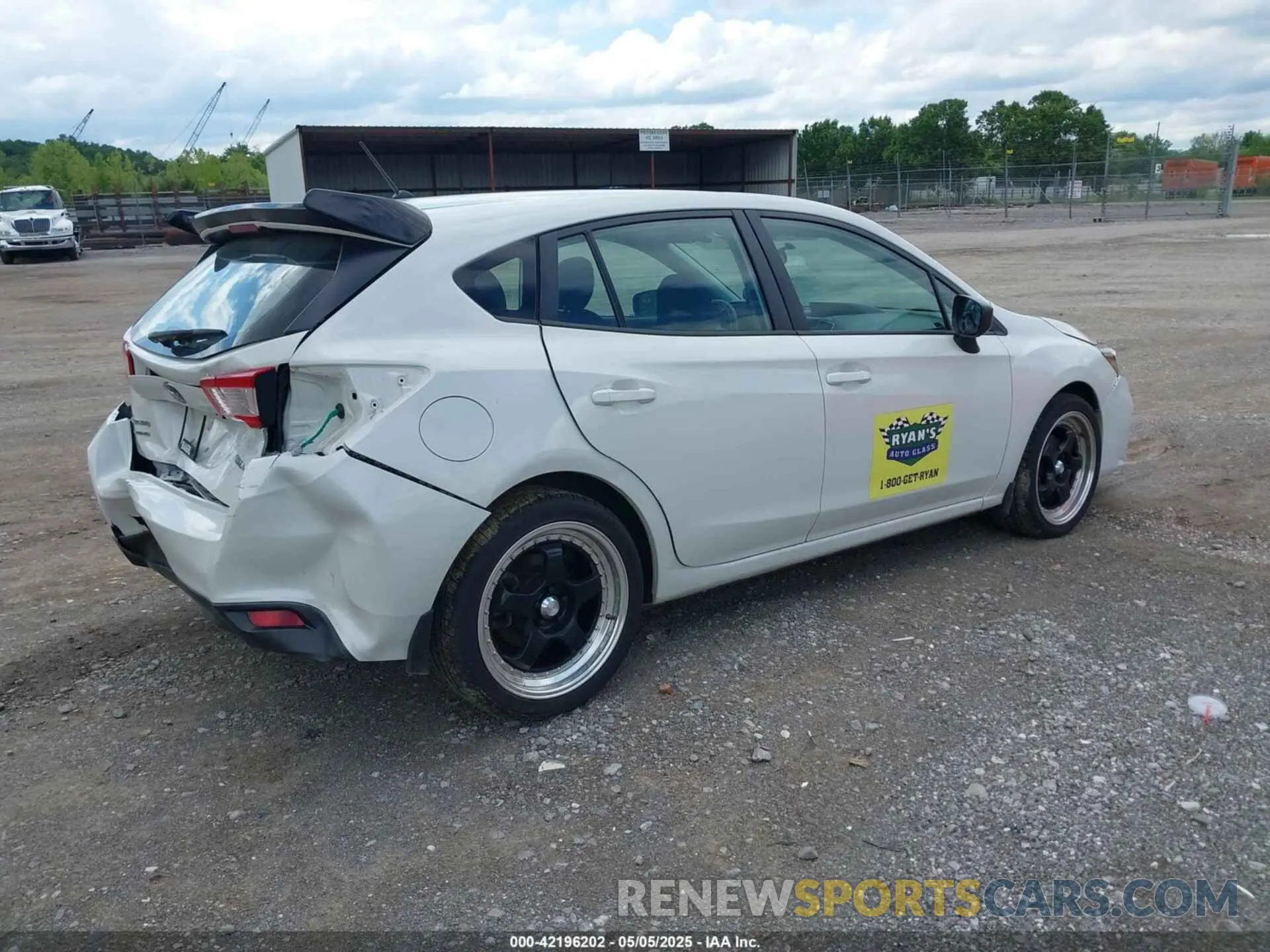4 Photograph of a damaged car 4S3GTAA6XK3754216 SUBARU IMPREZA 2019