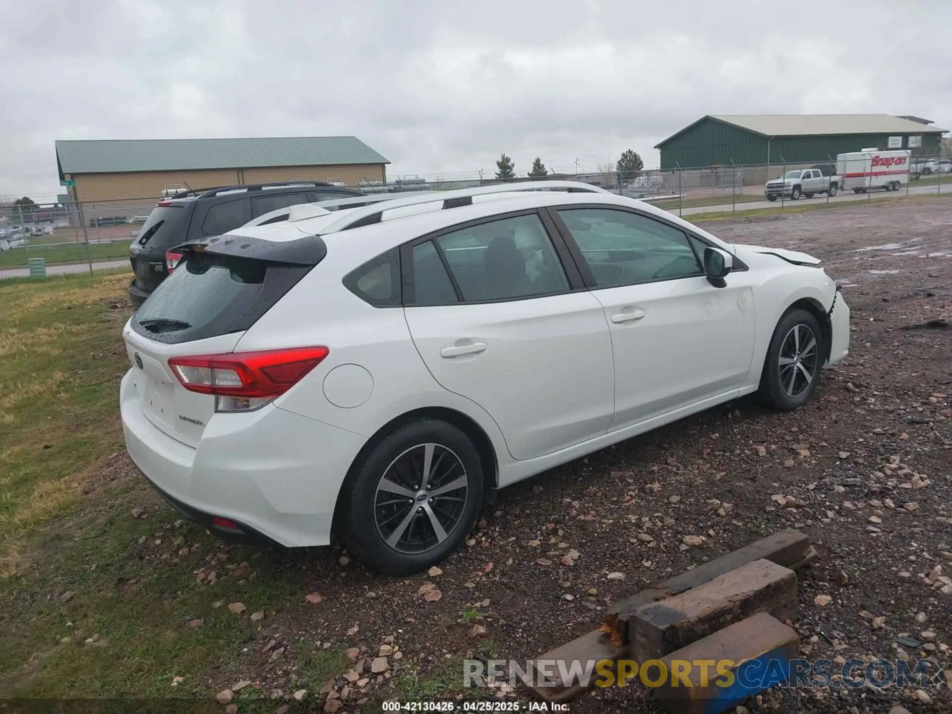 4 Photograph of a damaged car 4S3GTAC61K3747782 SUBARU IMPREZA 2019