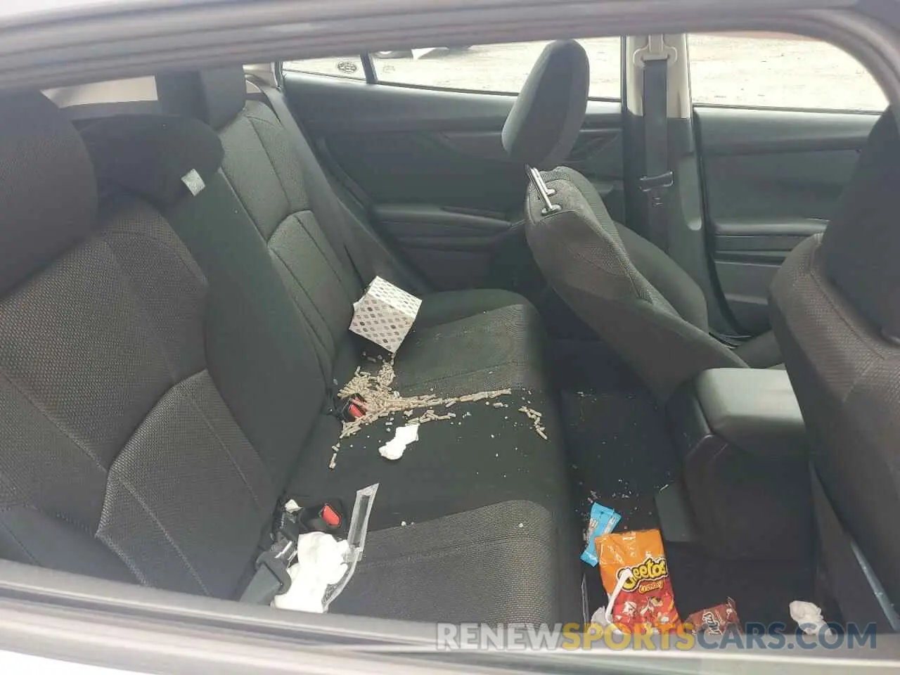 10 Photograph of a damaged car 4S3GTAC64K3708183 SUBARU IMPREZA 2019