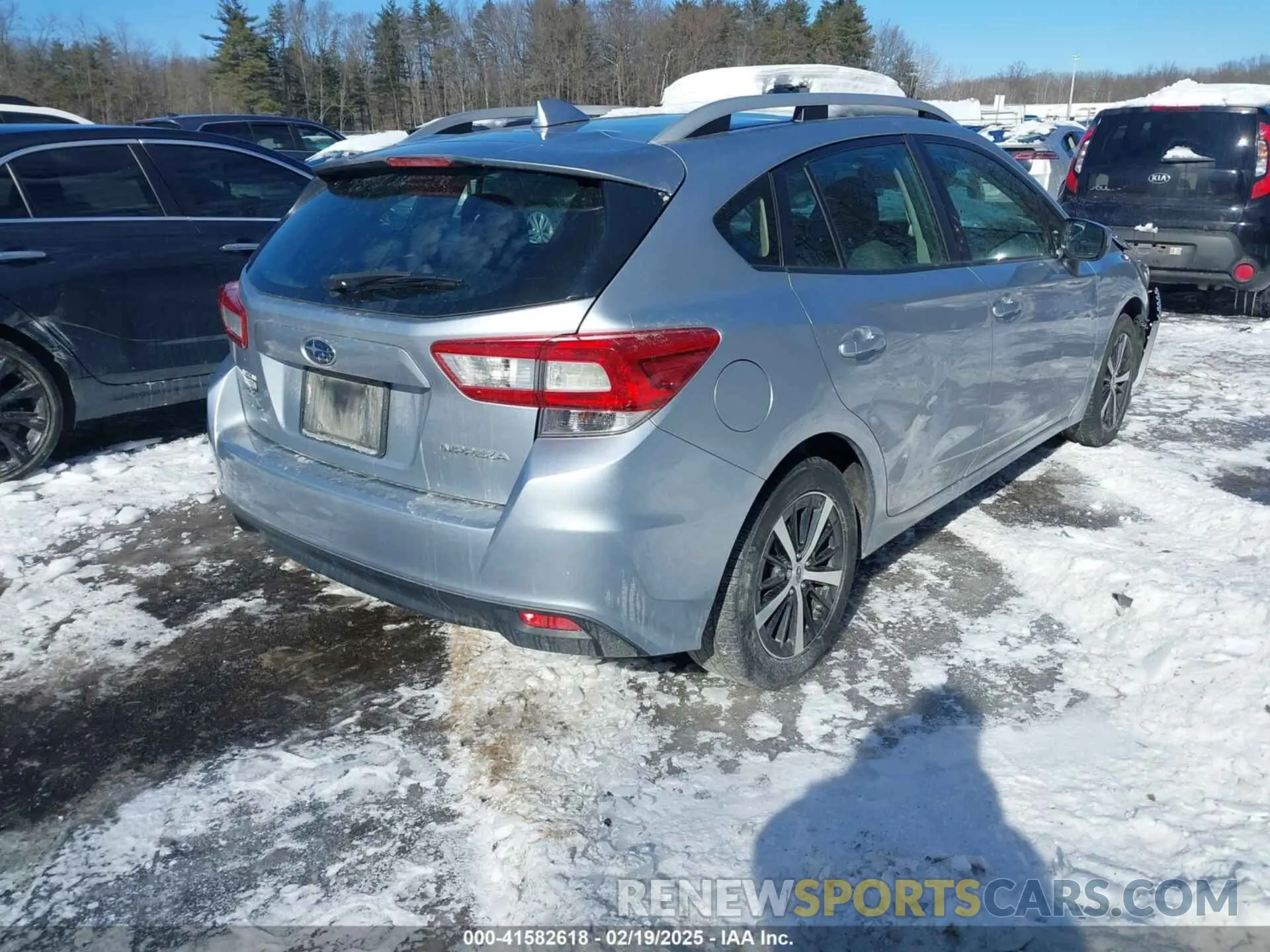 4 Photograph of a damaged car 4S3GTAC67K3712213 SUBARU IMPREZA 2019