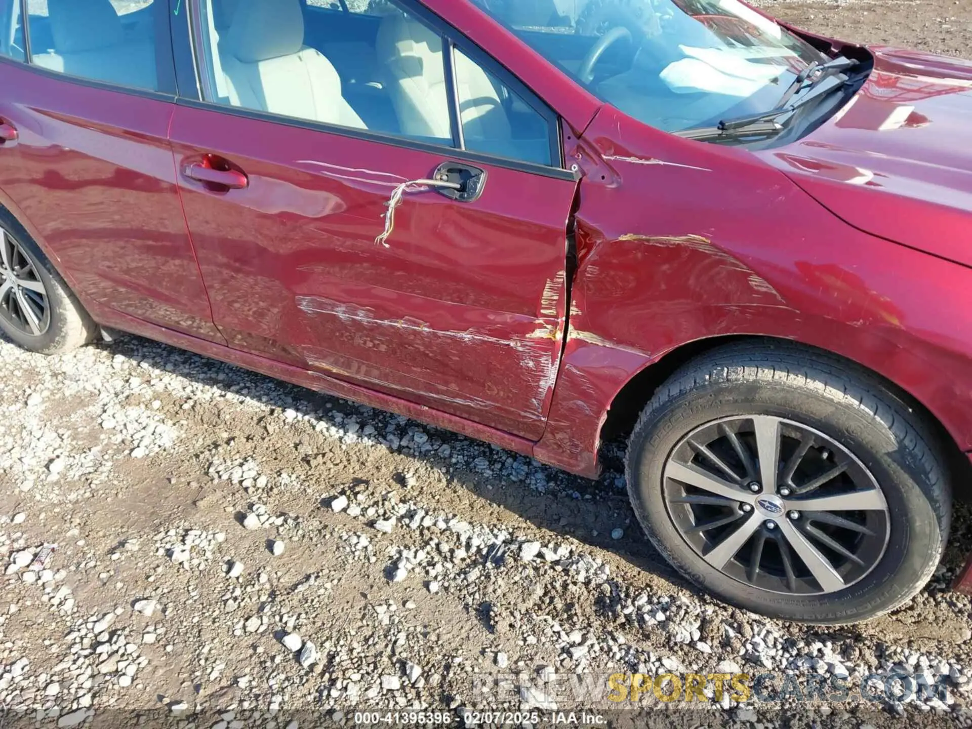 18 Photograph of a damaged car 4S3GTAD62K3714059 SUBARU IMPREZA 2019