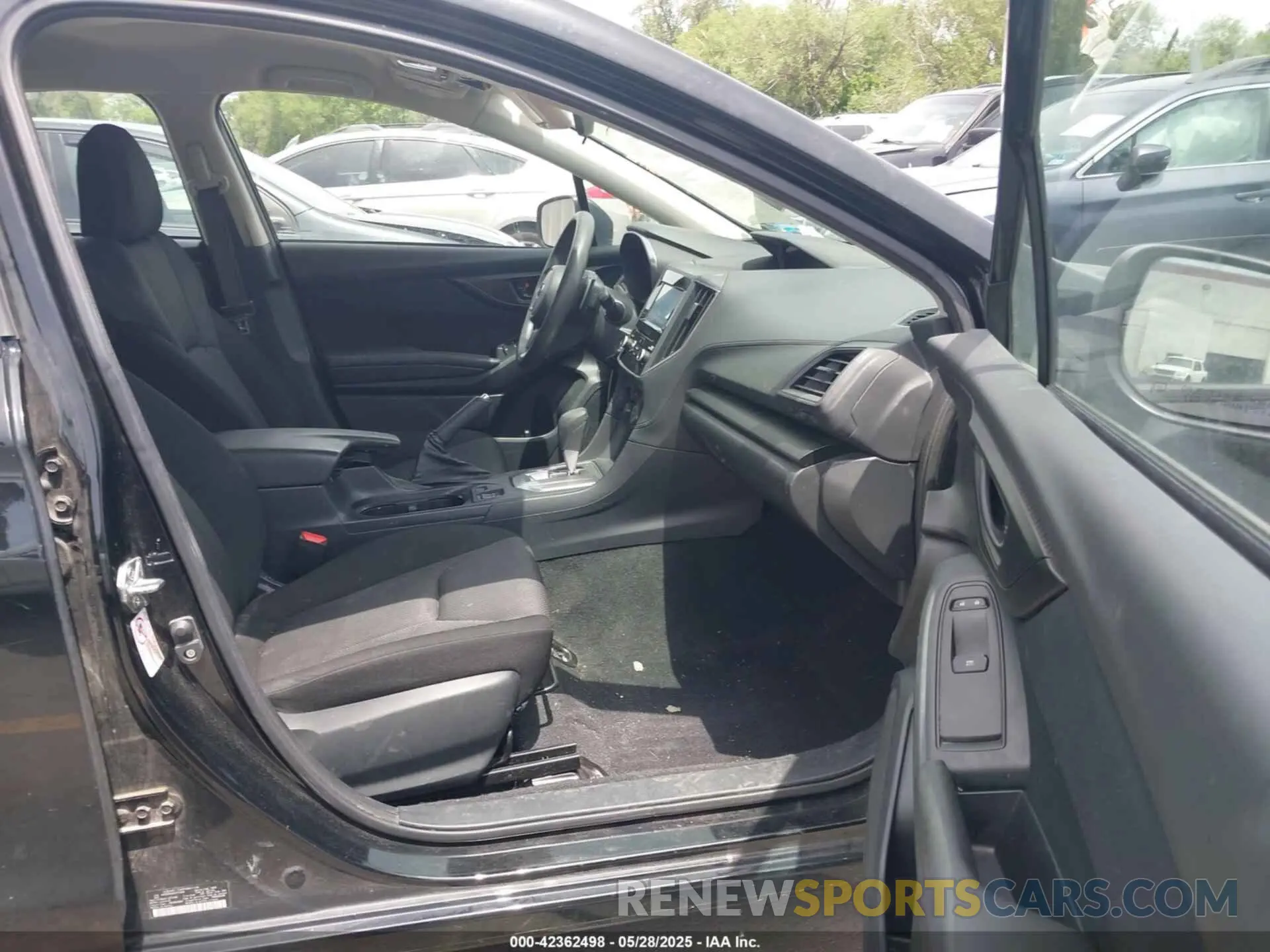 5 Photograph of a damaged car 4S3GTAD63K3711459 SUBARU IMPREZA 2019