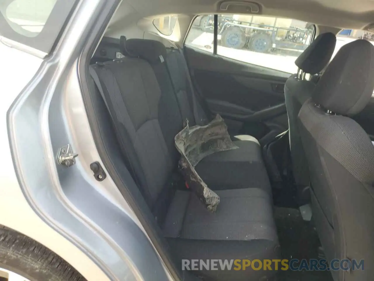 10 Photograph of a damaged car 4S3GTAD64K3737360 SUBARU IMPREZA 2019