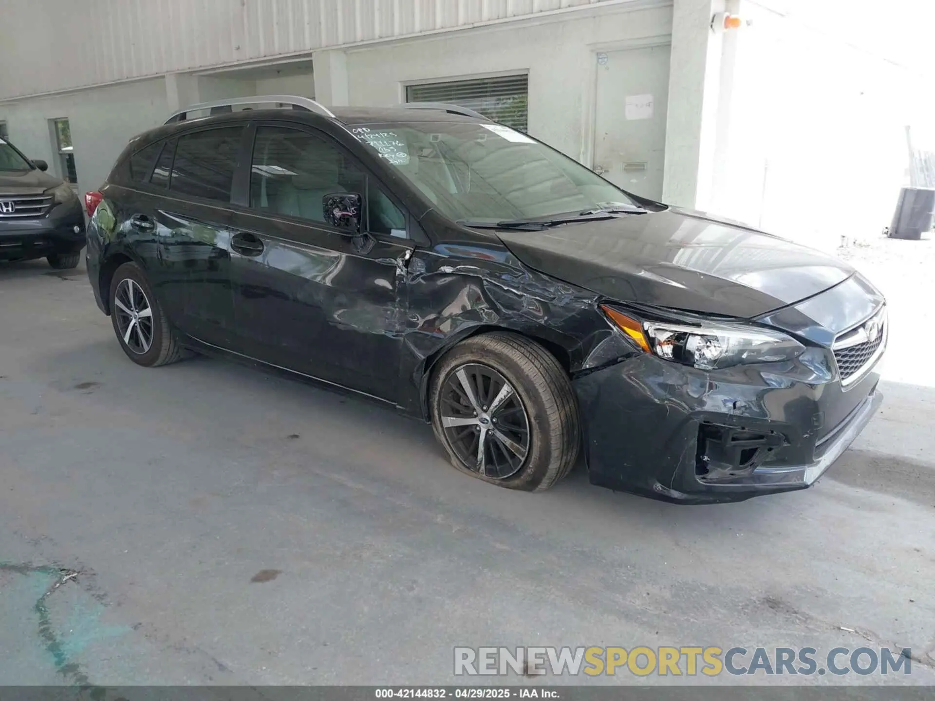 1 Photograph of a damaged car 4S3GTAD66K3730877 SUBARU IMPREZA 2019