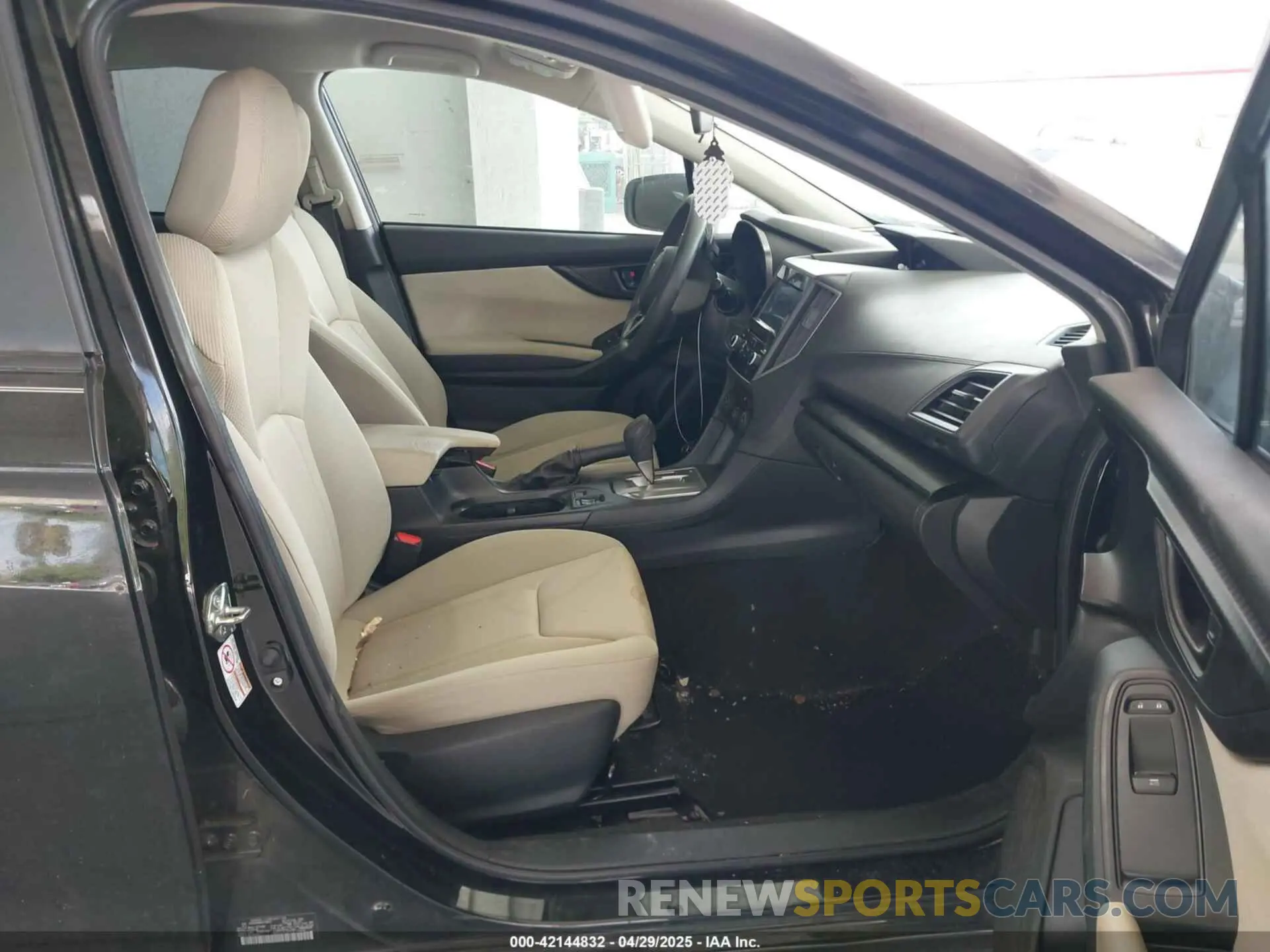 5 Photograph of a damaged car 4S3GTAD66K3730877 SUBARU IMPREZA 2019