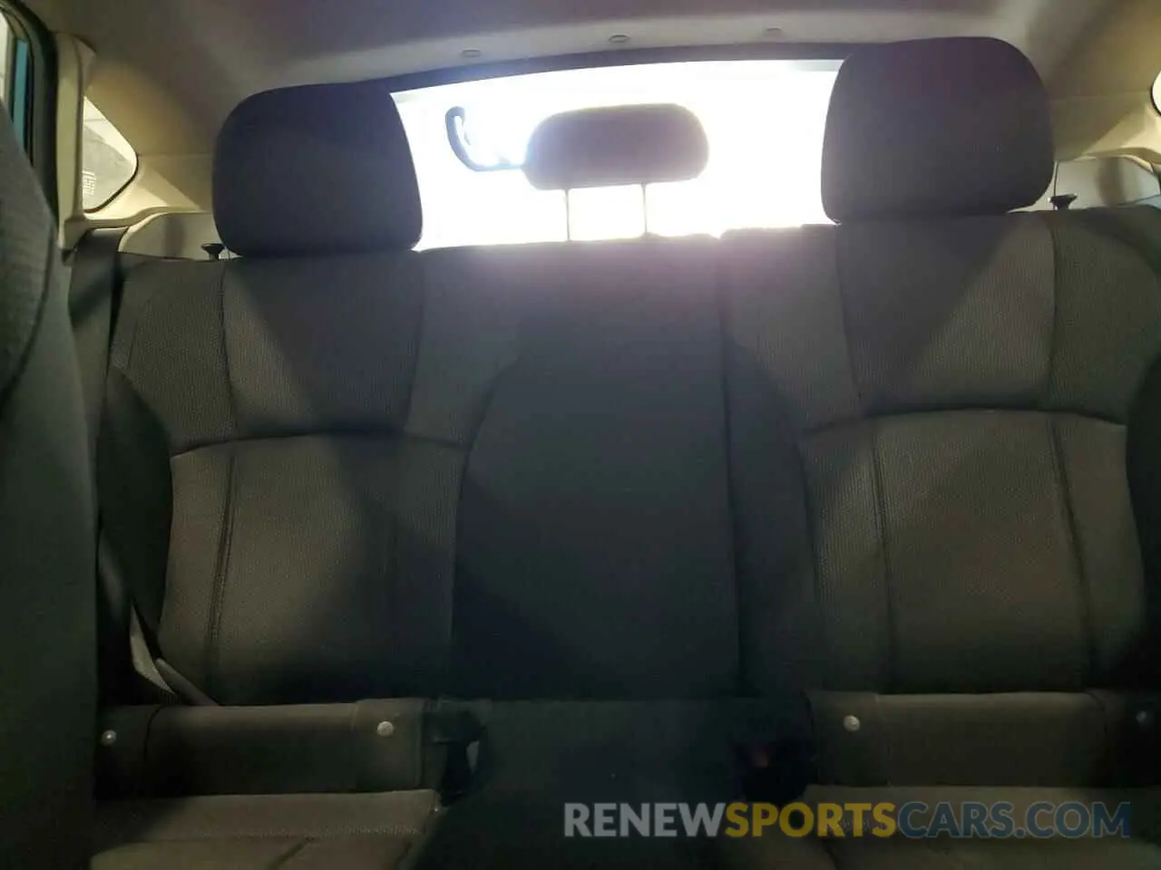 10 Photograph of a damaged car 4S3GTAD66K3748344 SUBARU IMPREZA 2019