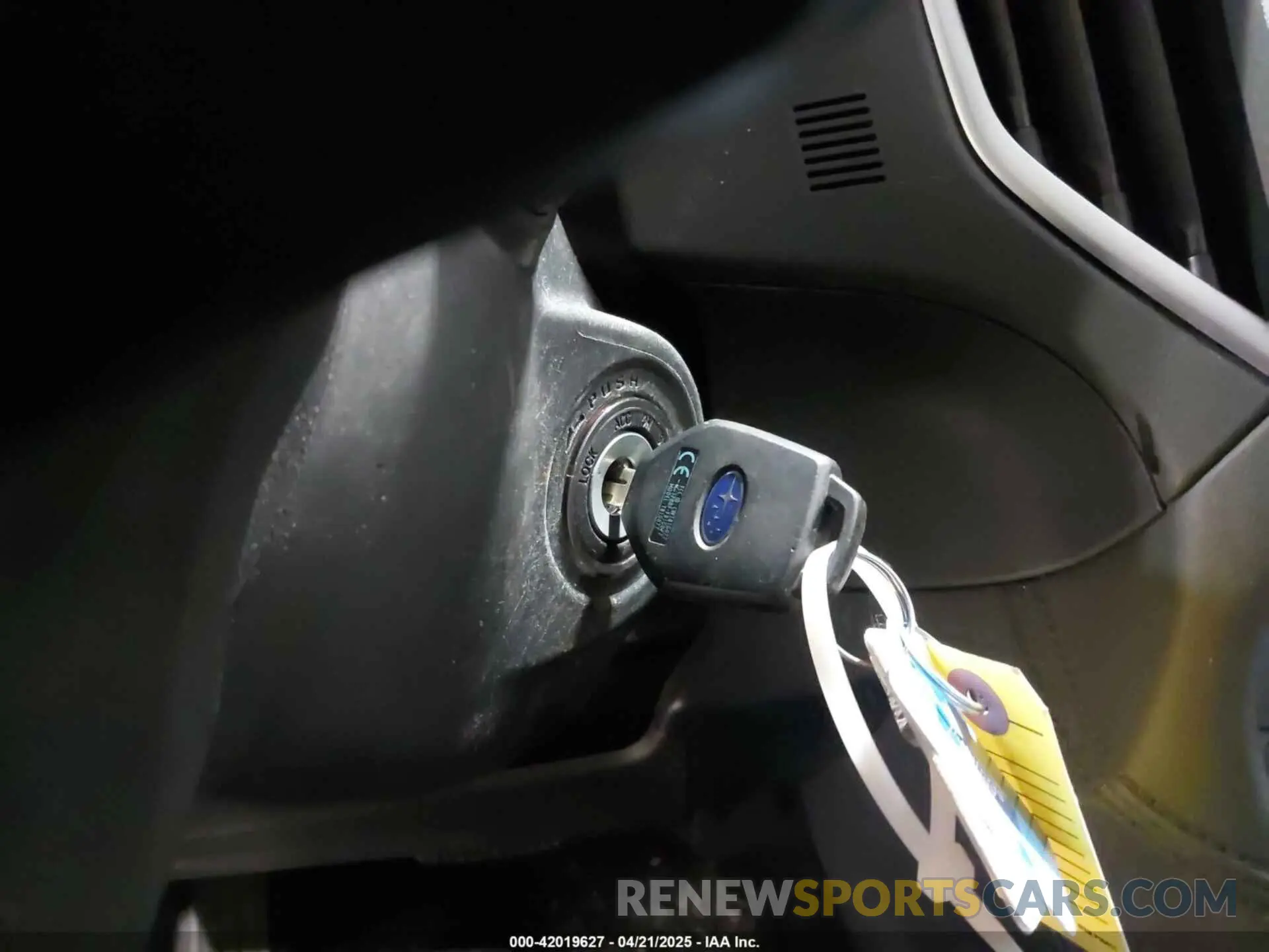 11 Photograph of a damaged car 4S3GTAD69K3706475 SUBARU IMPREZA 2019