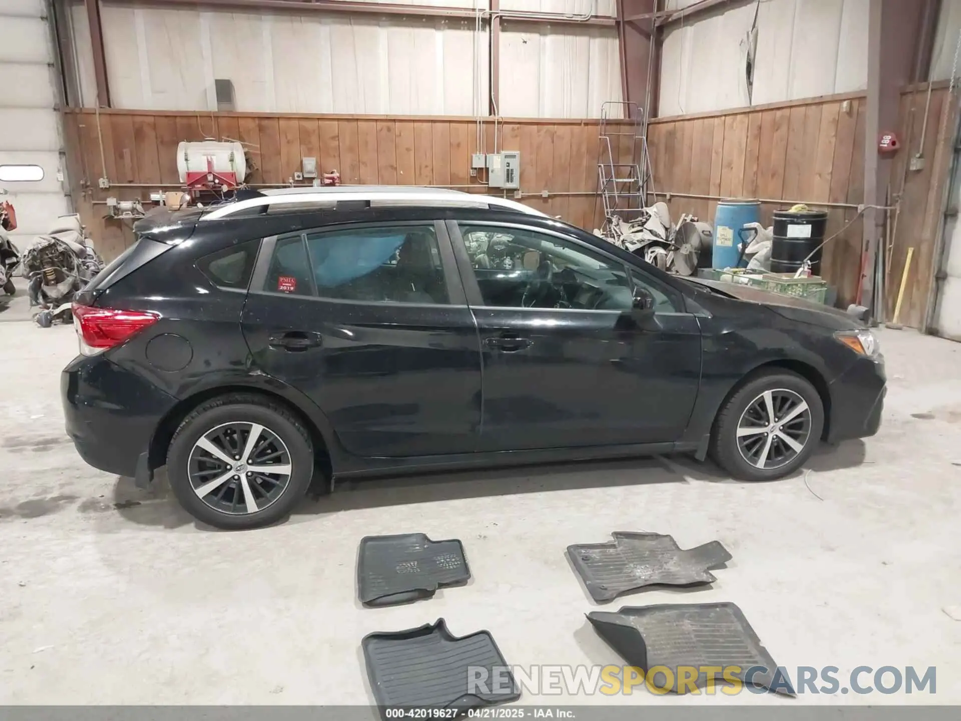 13 Photograph of a damaged car 4S3GTAD69K3706475 SUBARU IMPREZA 2019