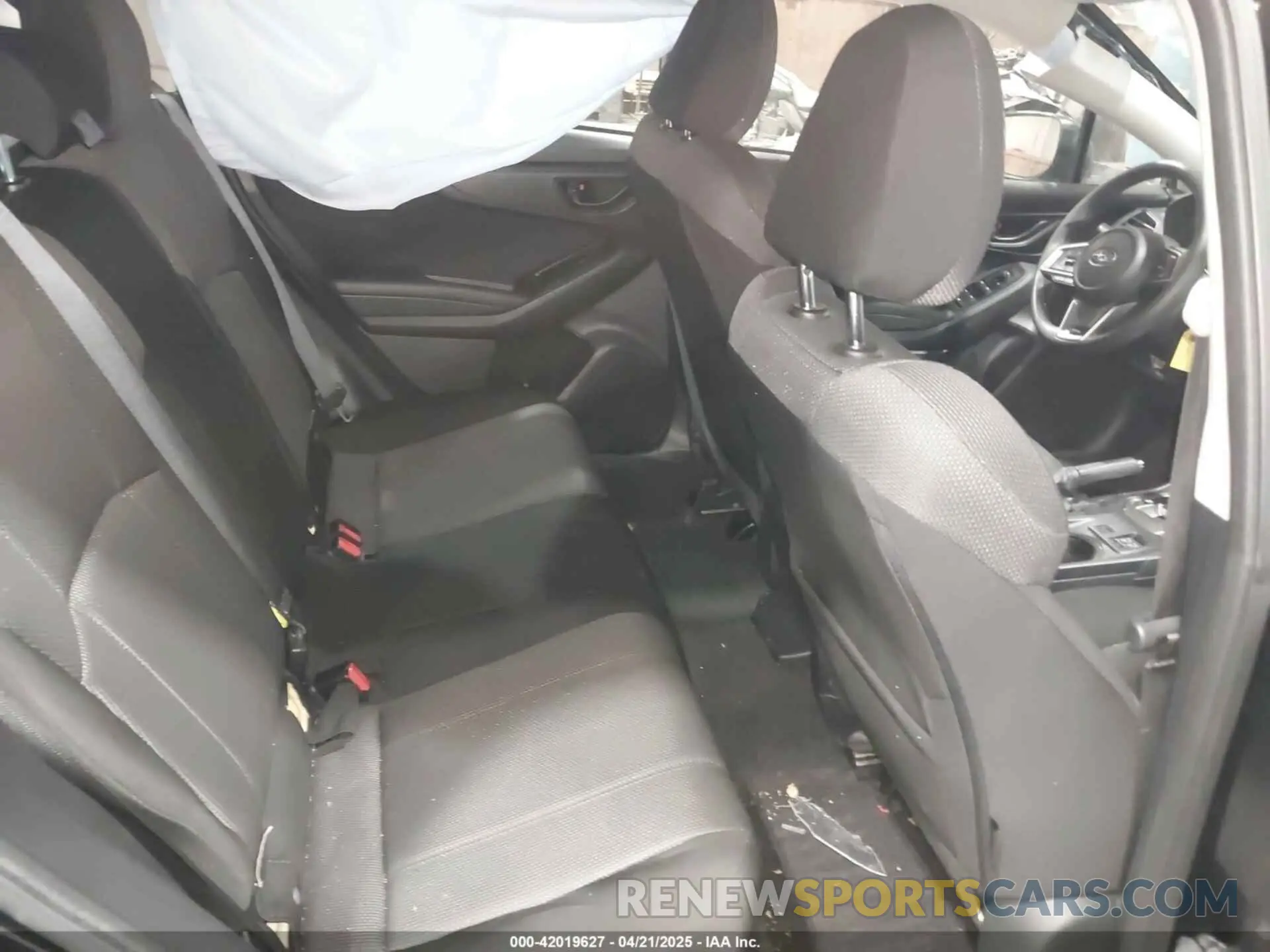 8 Photograph of a damaged car 4S3GTAD69K3706475 SUBARU IMPREZA 2019