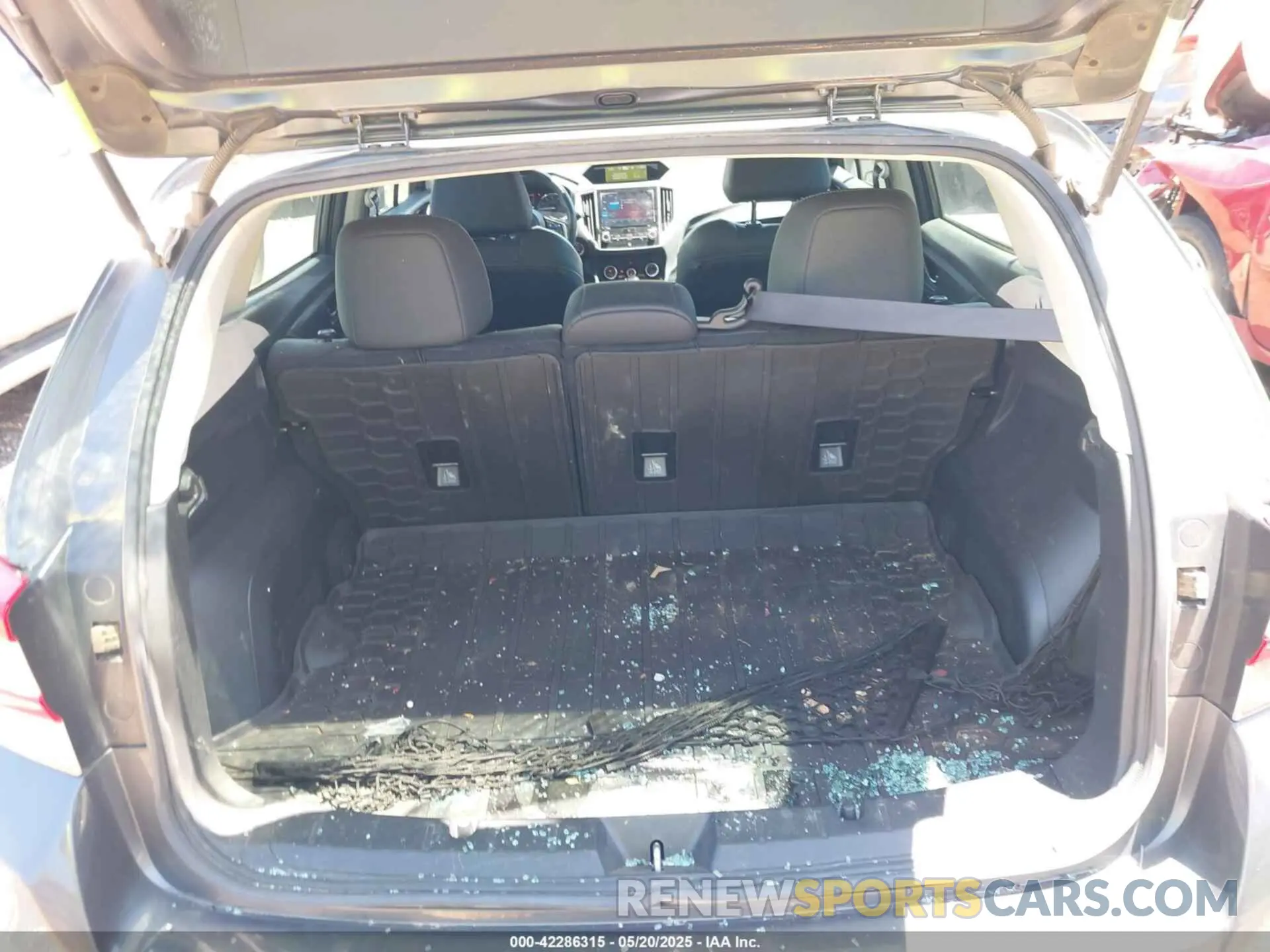 17 Photograph of a damaged car 4S3GTAT63K3734340 SUBARU IMPREZA 2019