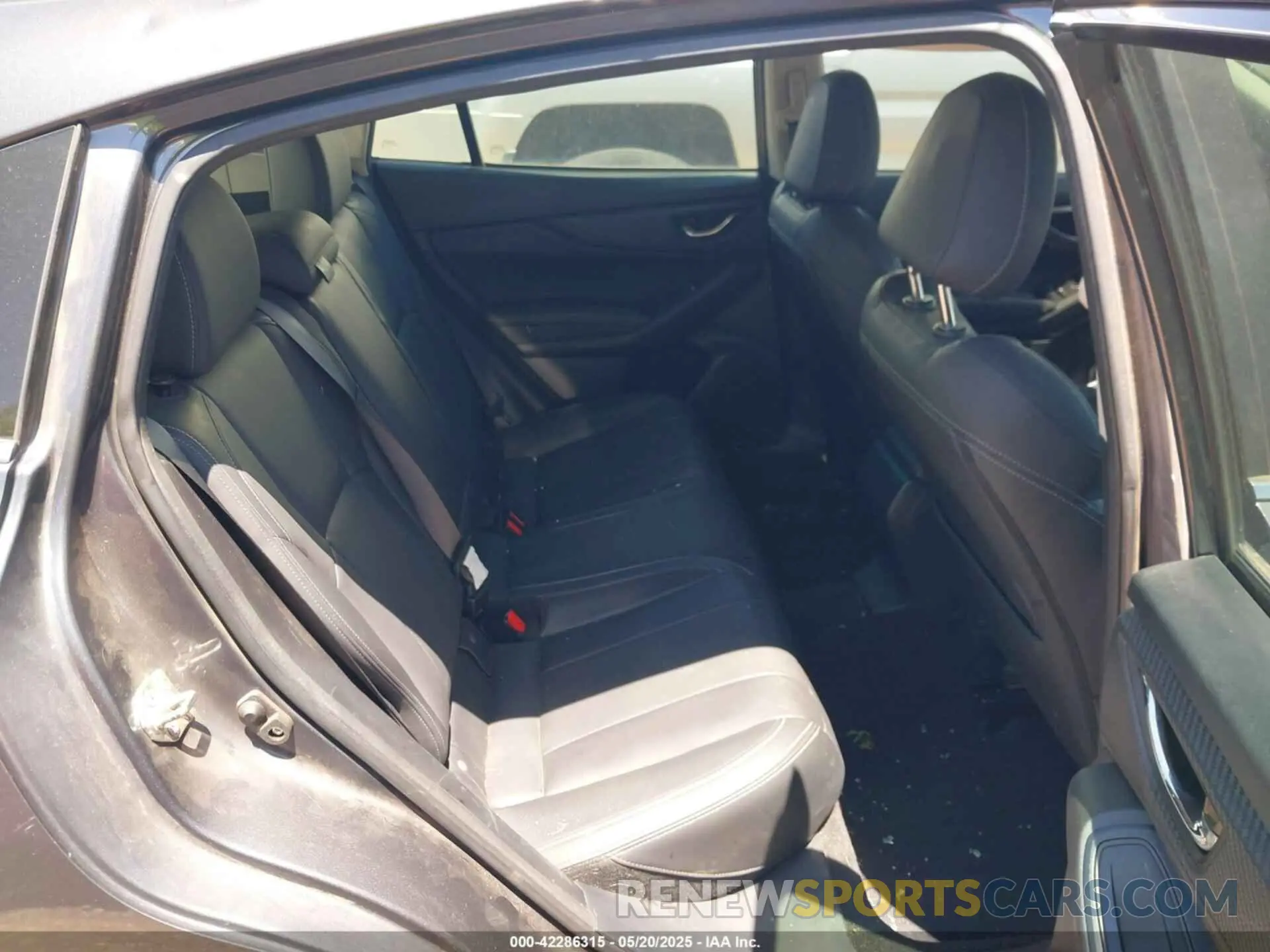 8 Photograph of a damaged car 4S3GTAT63K3734340 SUBARU IMPREZA 2019