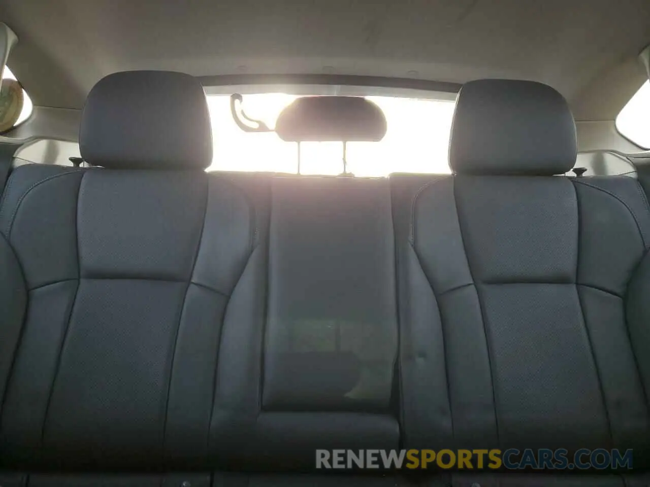 10 Photograph of a damaged car 4S3GTAT69K3711130 SUBARU IMPREZA 2019