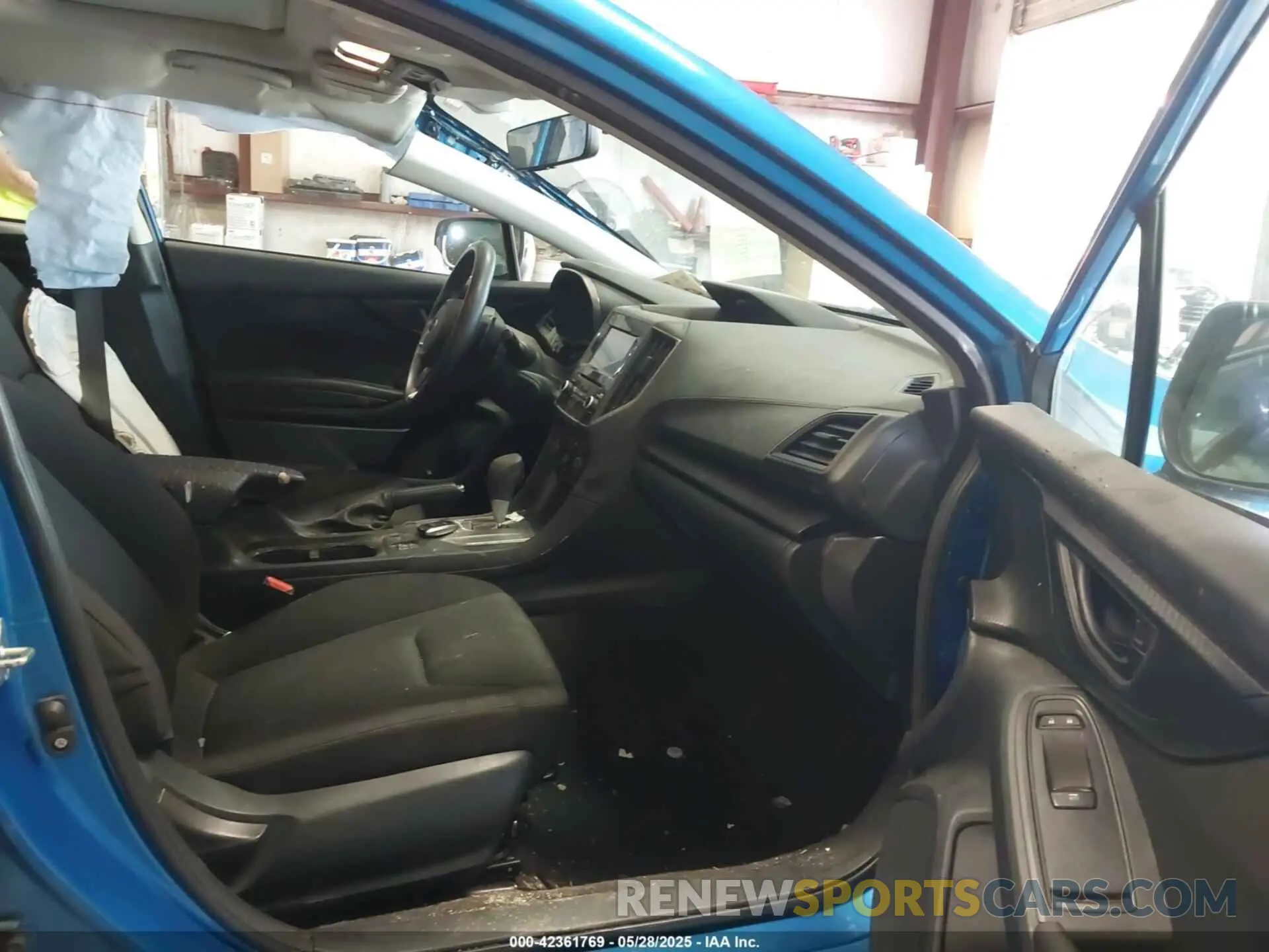 5 Photograph of a damaged car 4S3GKAD65L3610279 SUBARU IMPREZA 2020