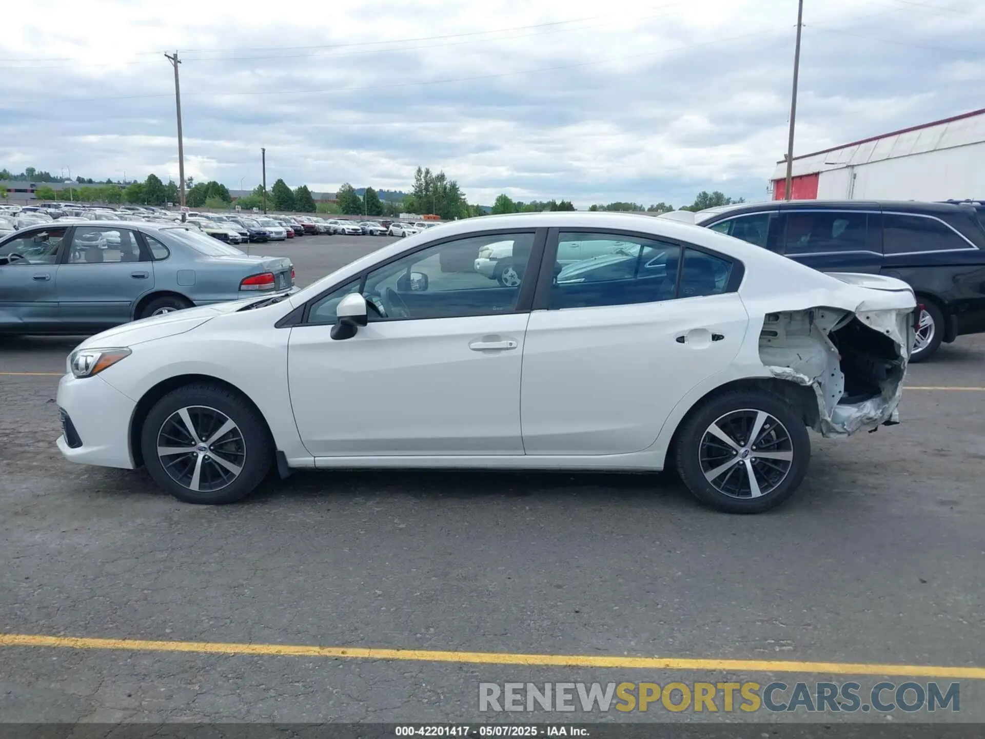 14 Photograph of a damaged car 4S3GKAD6XL3610245 SUBARU IMPREZA 2020