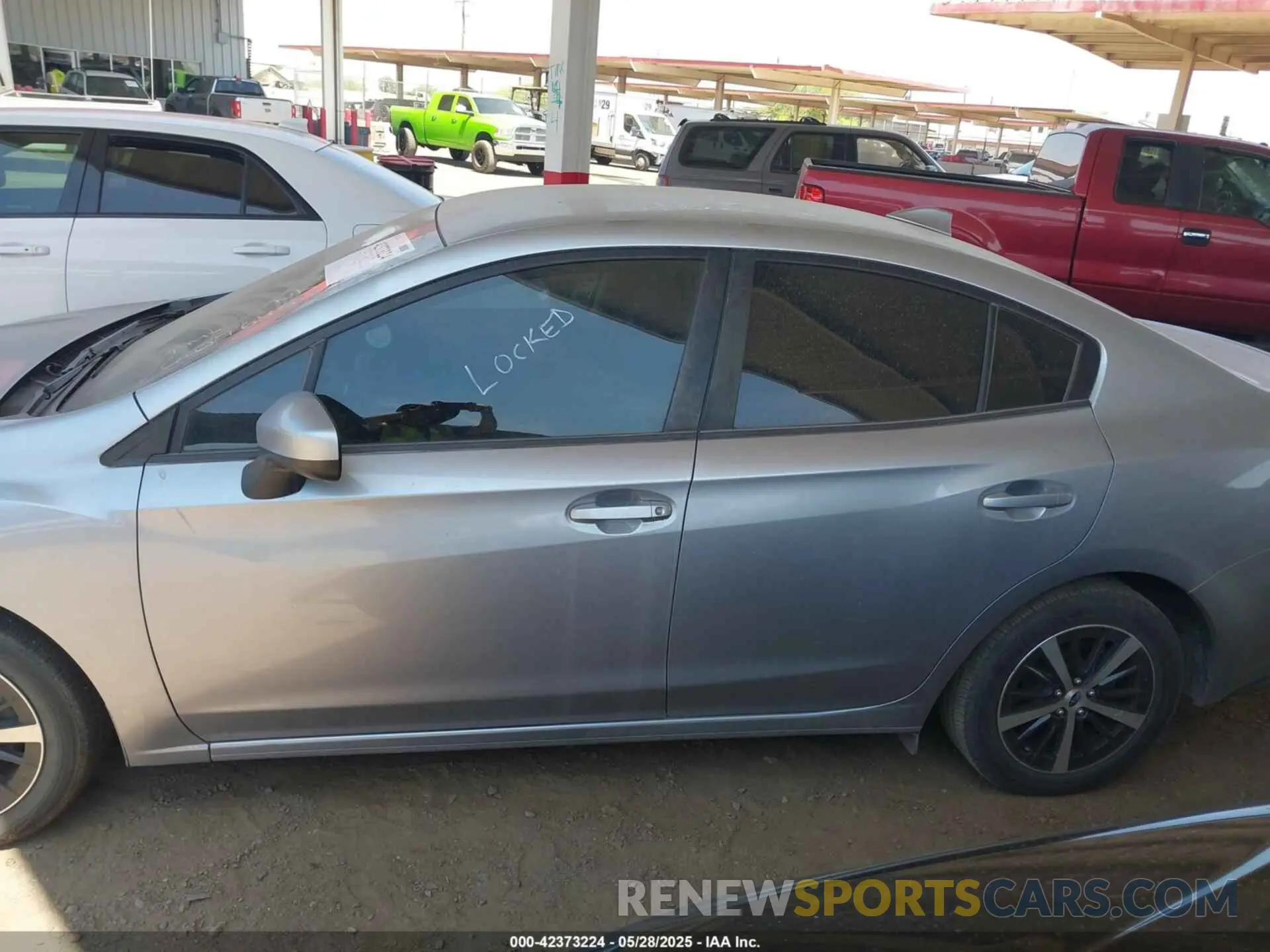 12 Photograph of a damaged car 4S3GKAV62L3607645 SUBARU IMPREZA 2020