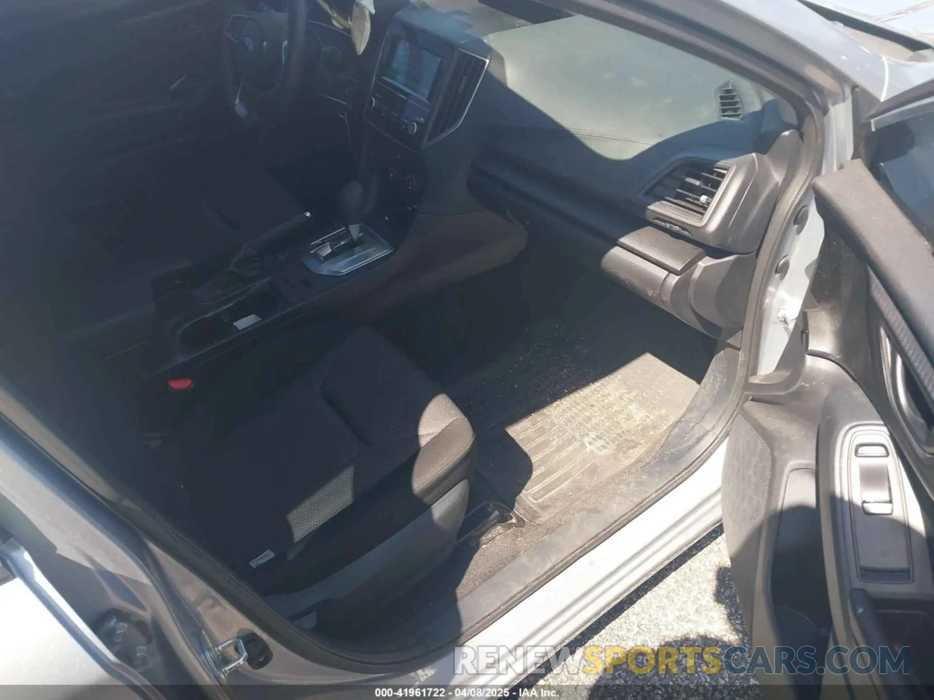 5 Photograph of a damaged car 4S3GTAB60L3729115 SUBARU IMPREZA 2020