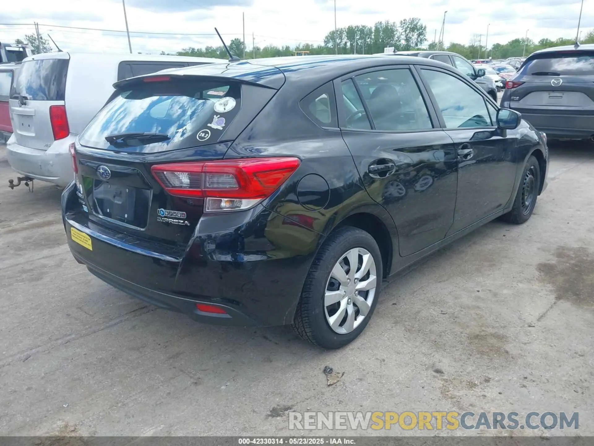 4 Photograph of a damaged car 4S3GTAB64L3704251 SUBARU IMPREZA 2020
