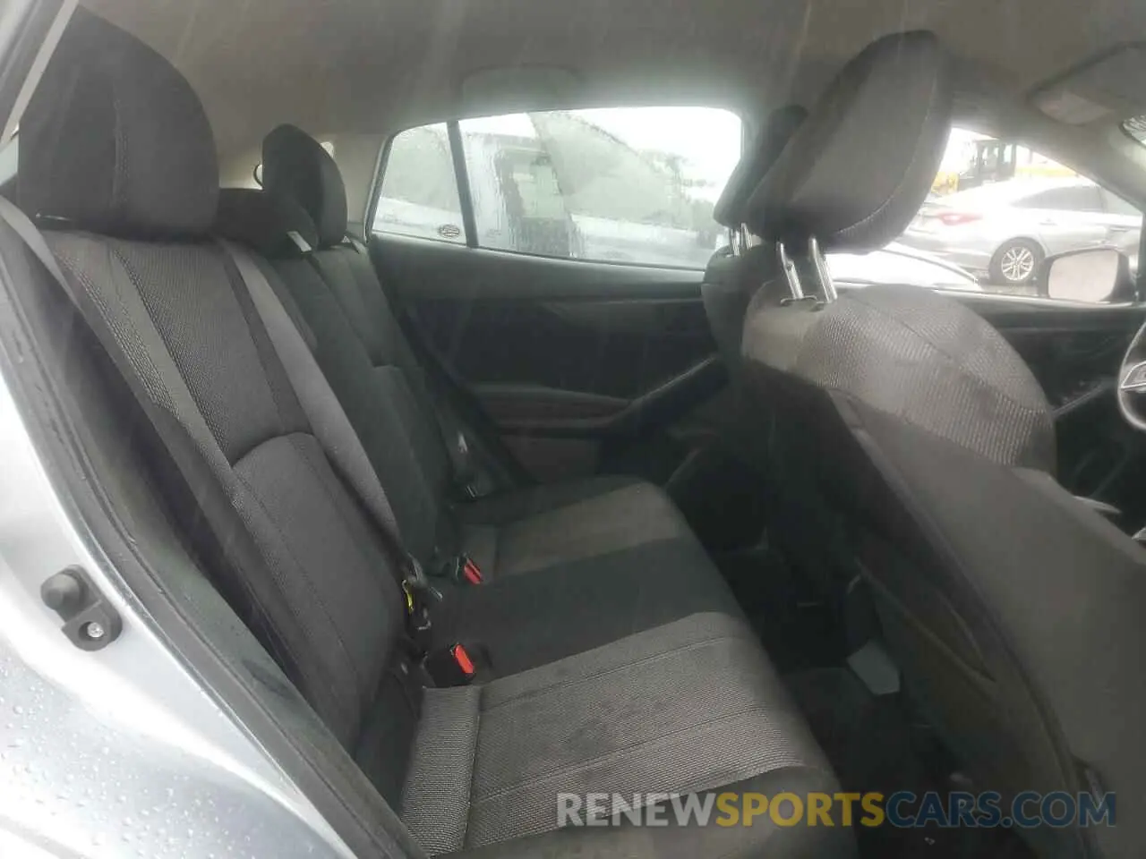 10 Photograph of a damaged car 4S3GTAB65L3727733 SUBARU IMPREZA 2020