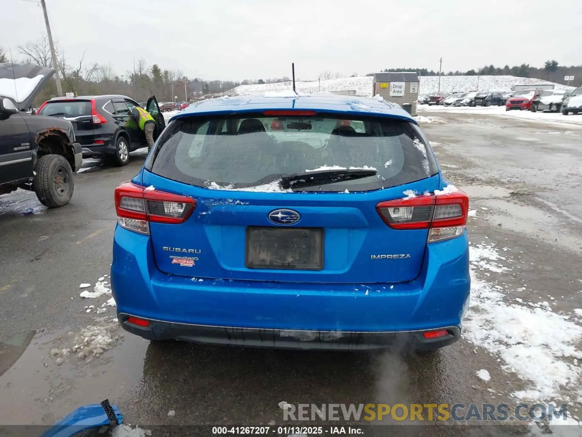 17 Photograph of a damaged car 4S3GTAB67L3712442 SUBARU IMPREZA 2020